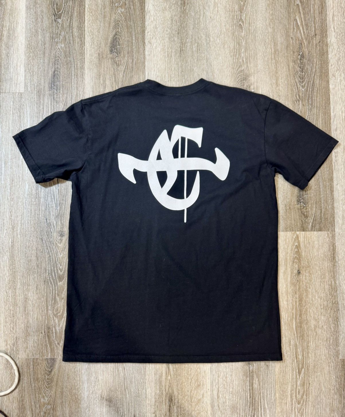 Cartier 🔥CART1 2025 LOGO TEE🔥 Size US XL / EU 56 / 4 - 1 Thumbnail