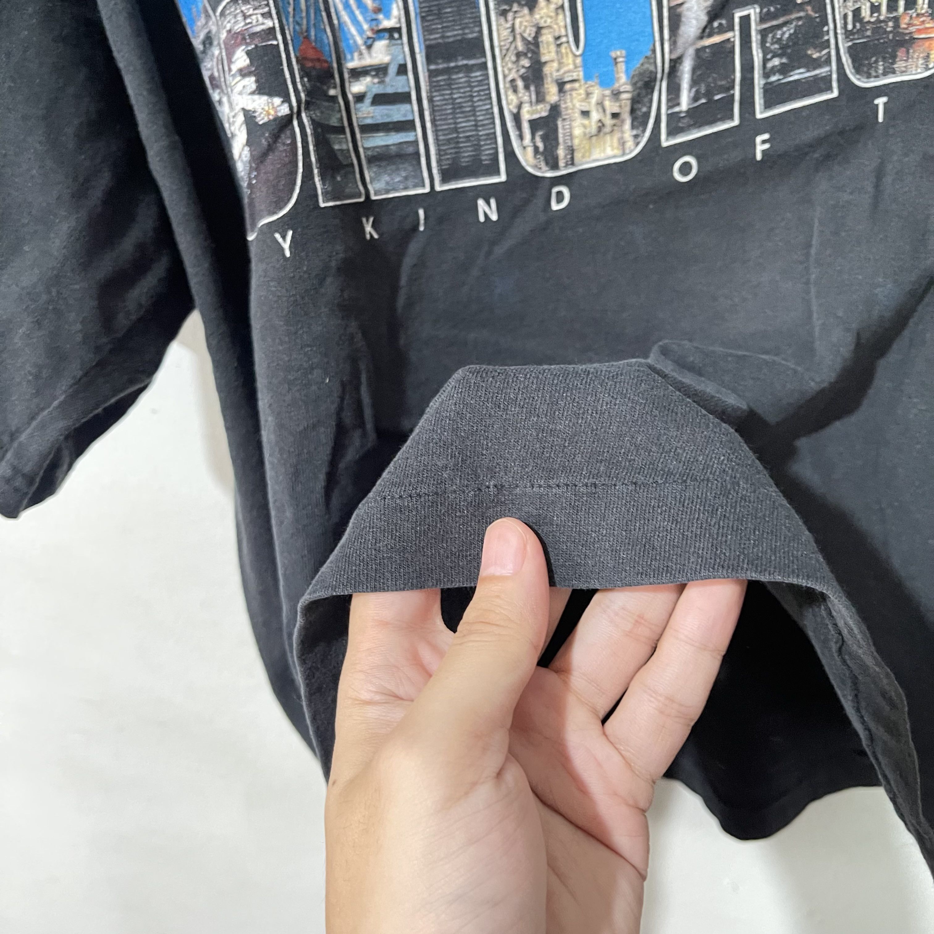 Vintage Vintage 90s Chicago Skyline Crop Tops Size L / US 10 / IT 46 - 5 Thumbnail