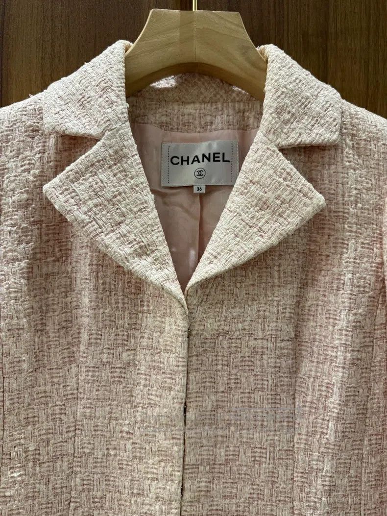 Chanel Chanel Pink knitted suit jacket Size XS / US 0-2 / IT 36-38 - 3 Thumbnail