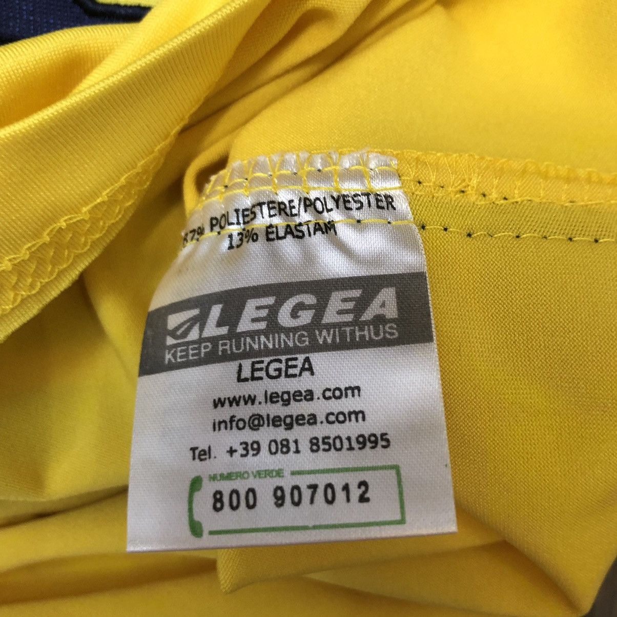 Pescara 06/07 away shirt