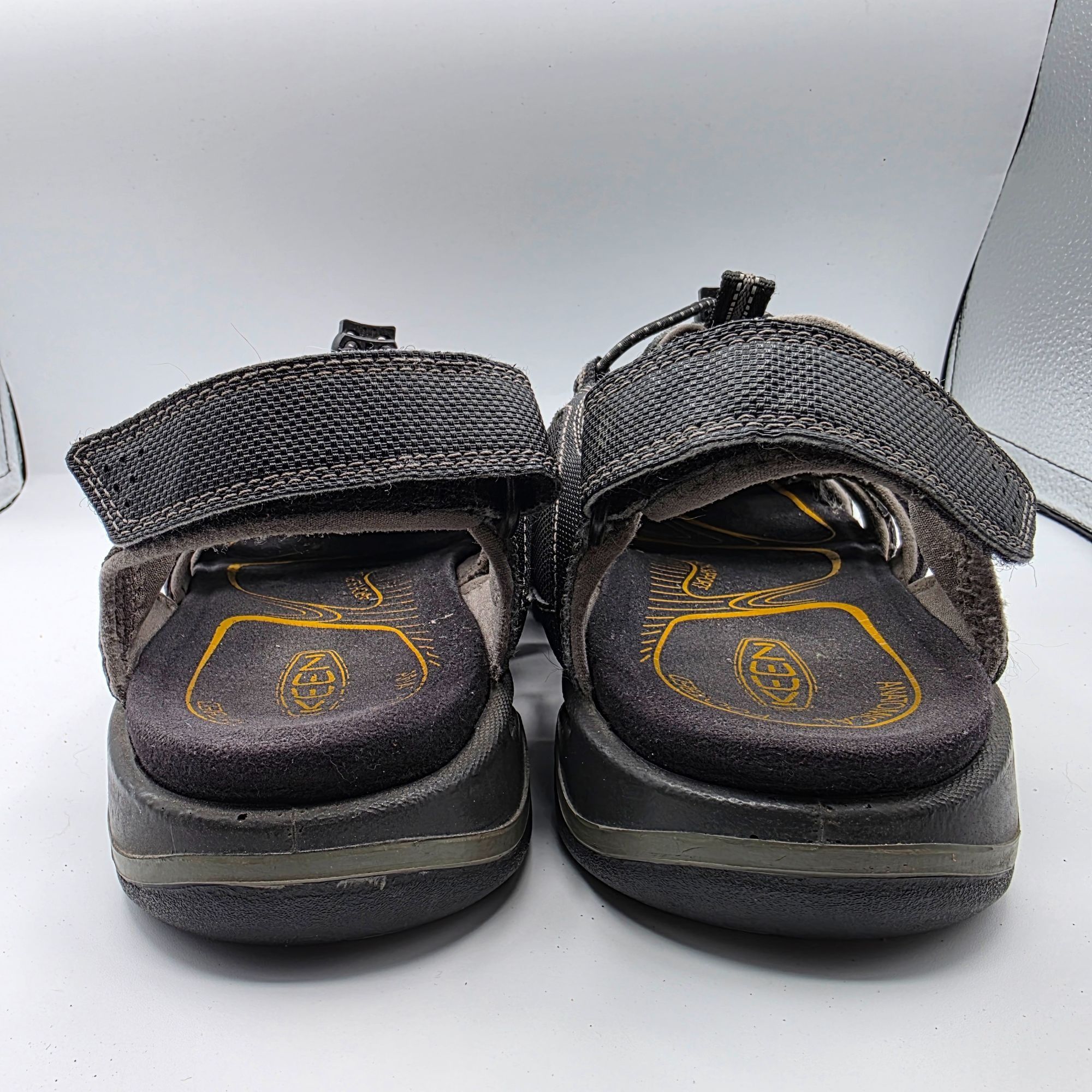 KEEN Keen Rialto Mens Size 11 Black Waterproof Closed Toe Sandals Size US 11 / EU 44 - 5 Thumbnail