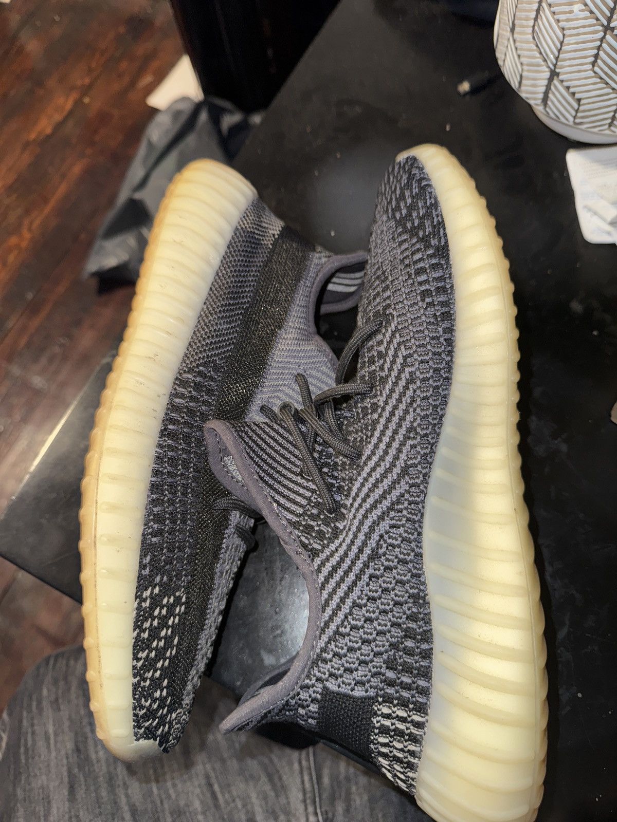 Adidas × Kanye West 350 carbon yeezy Size US 11 / EU 44 - 6 Thumbnail