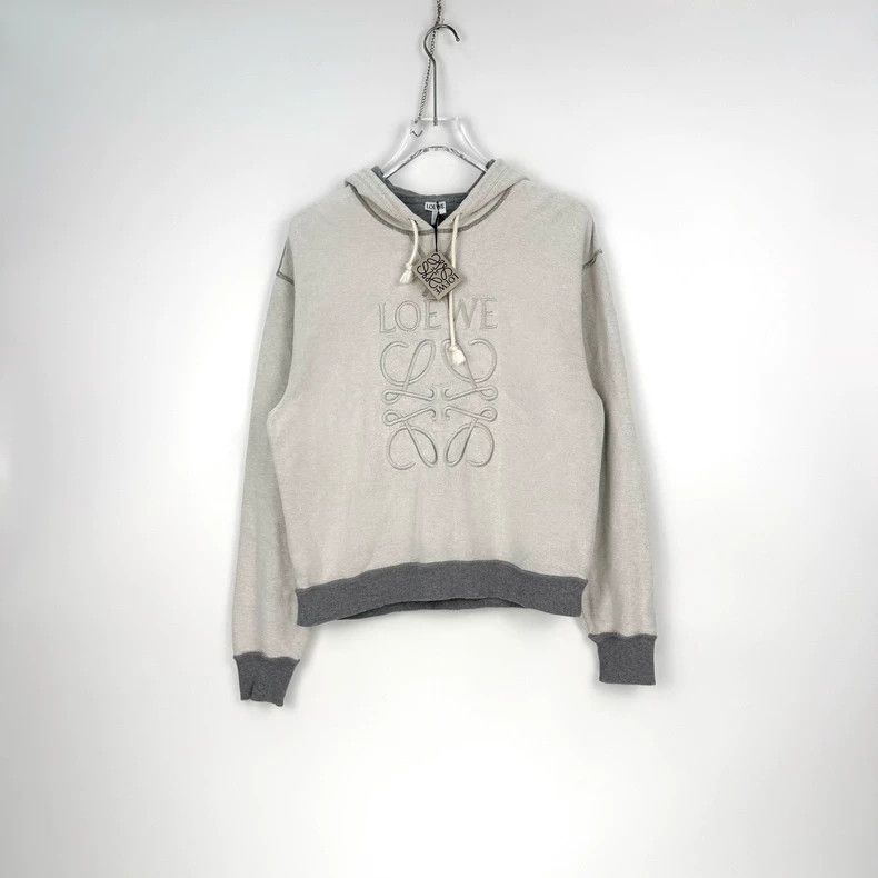 Loewe LOEWE Gray embroidered bee logo hoodie Size L / US 10 / IT 46 - 3 Thumbnail