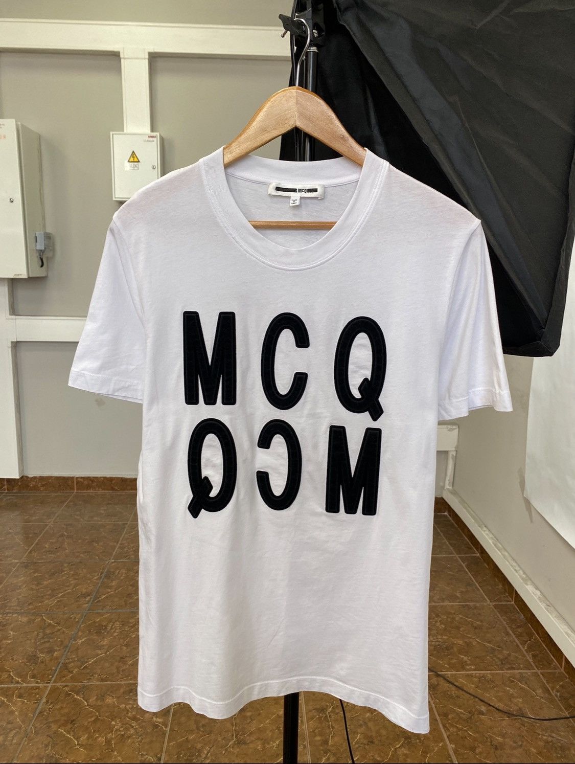 🇮🇹 Alexander McQueen London Rare T-Shirt Retro Hype Y2K
