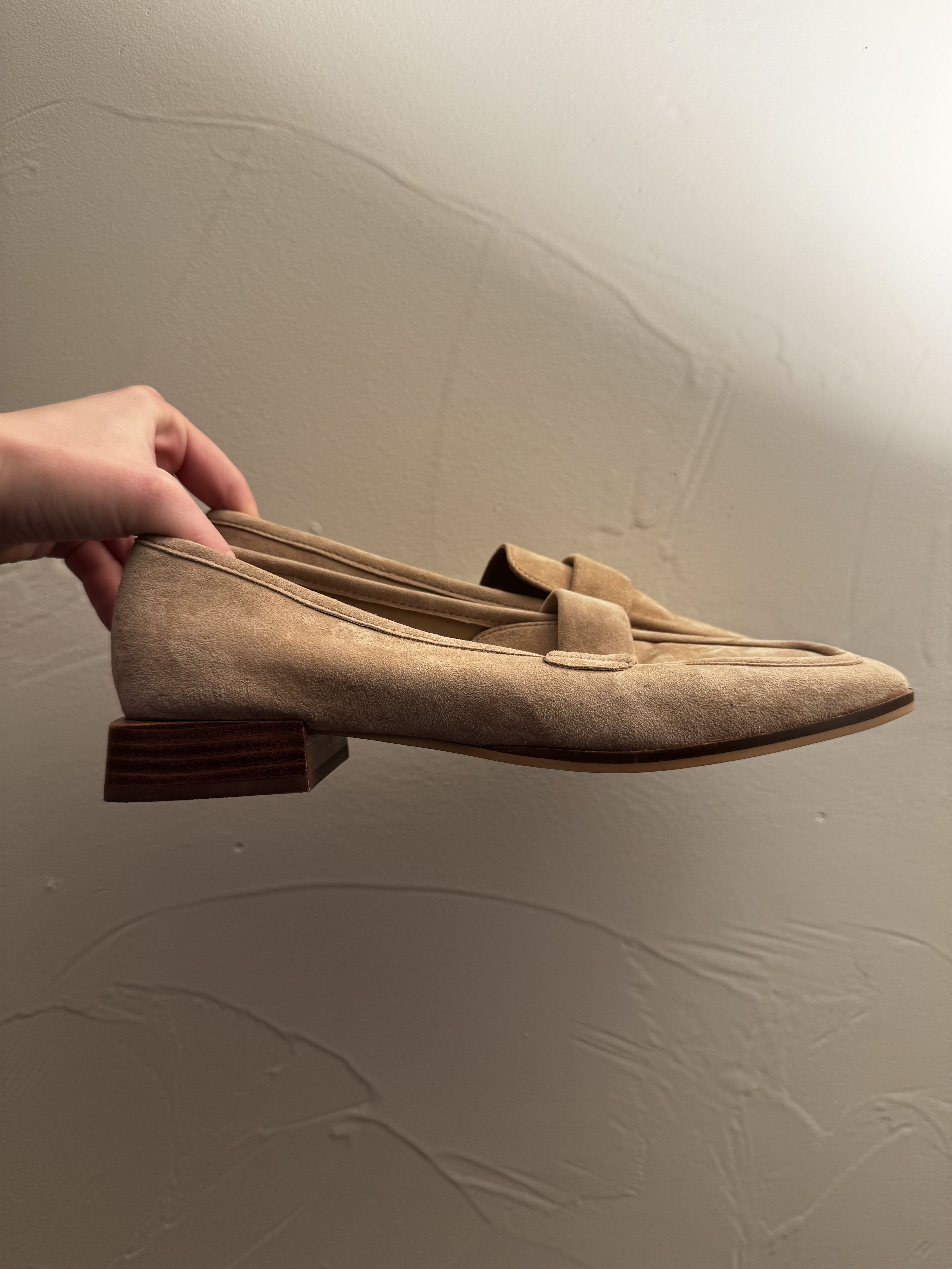 AQUA NEW Aqua Suede Flats / Loafers Size US 9 / IT 39 - 1 Thumbnail
