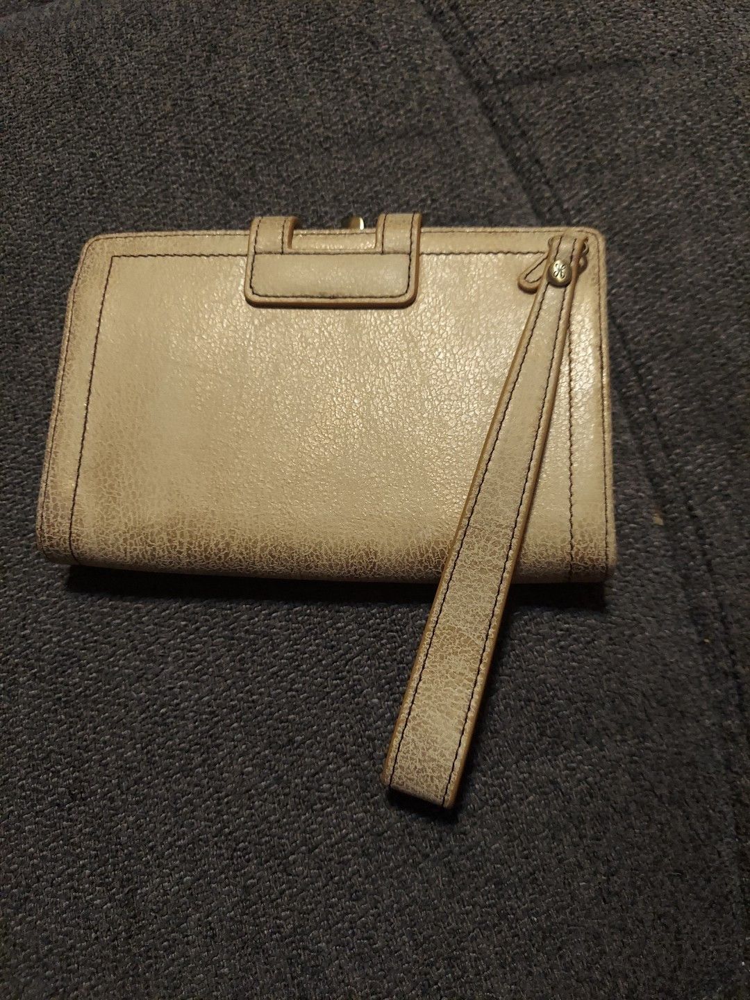Hobo NWT $168 Hobo Wrislet Gold Leaf 100%Geniuine Leather Violet Size ONE SIZE - 4 Thumbnail