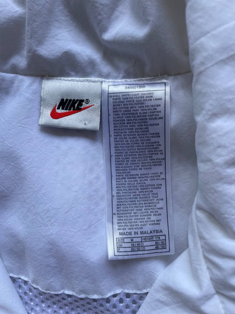 Nike Vintage Nike Court Jacket Size US L / EU 52-54 / 3 - 5 Thumbnail