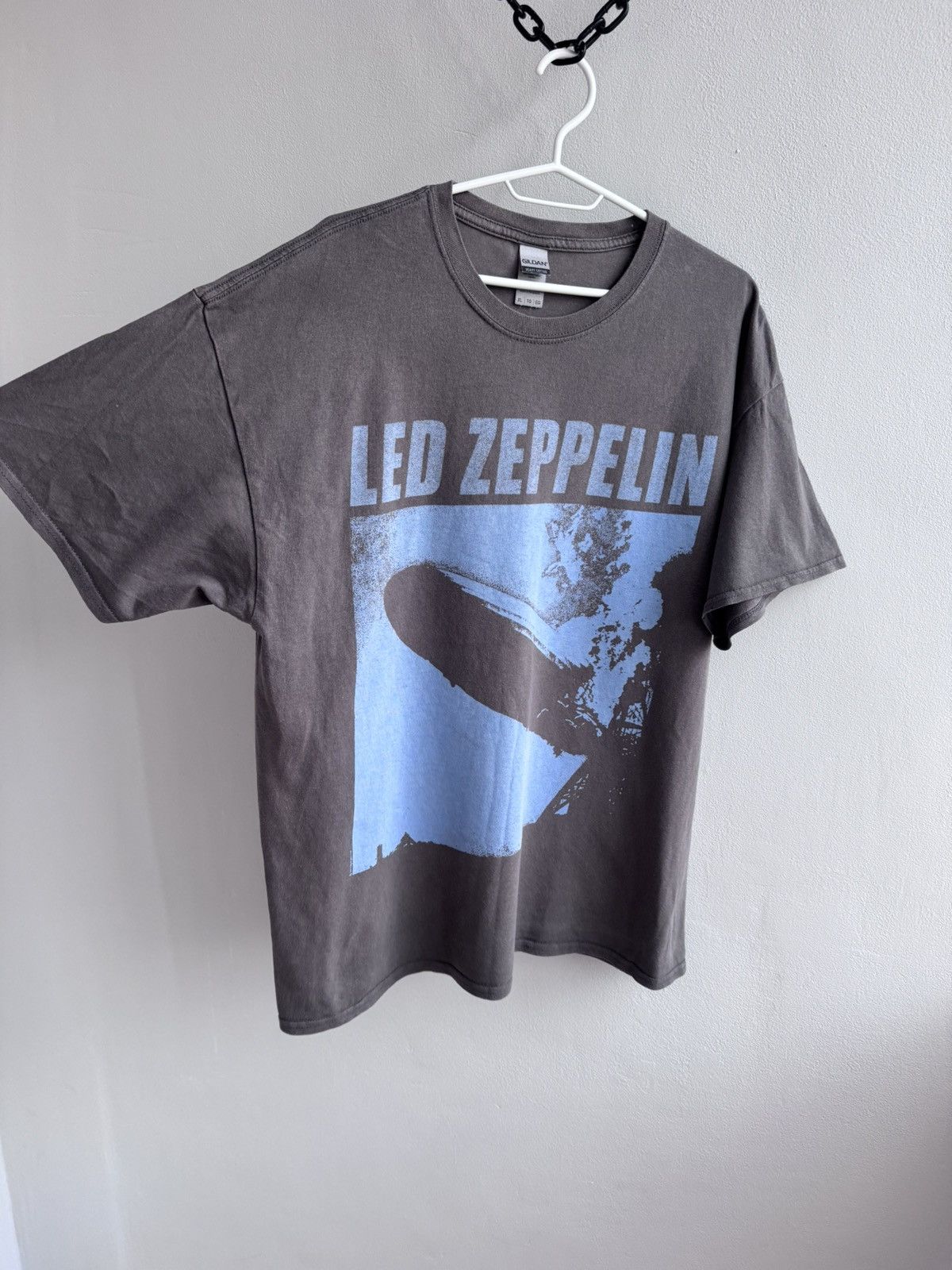 Band Tees Led Zeppelin Blue First Album Merch T Shirt Tee Size US XL / EU 56 / 4 - 3 Thumbnail