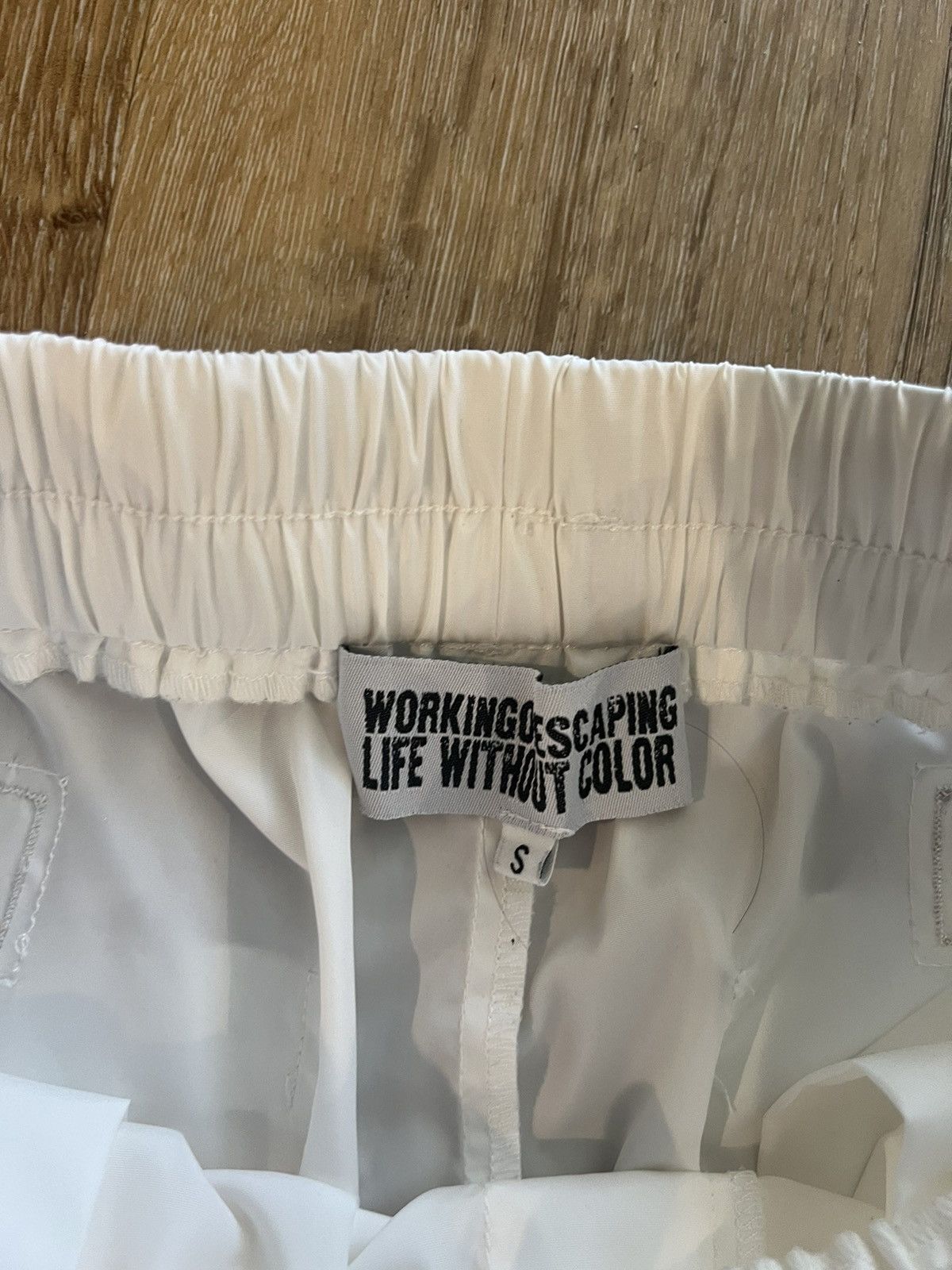 Japanese Brand Working on esscaping life without color Size US 32 / EU 48 - 1 Thumbnail
