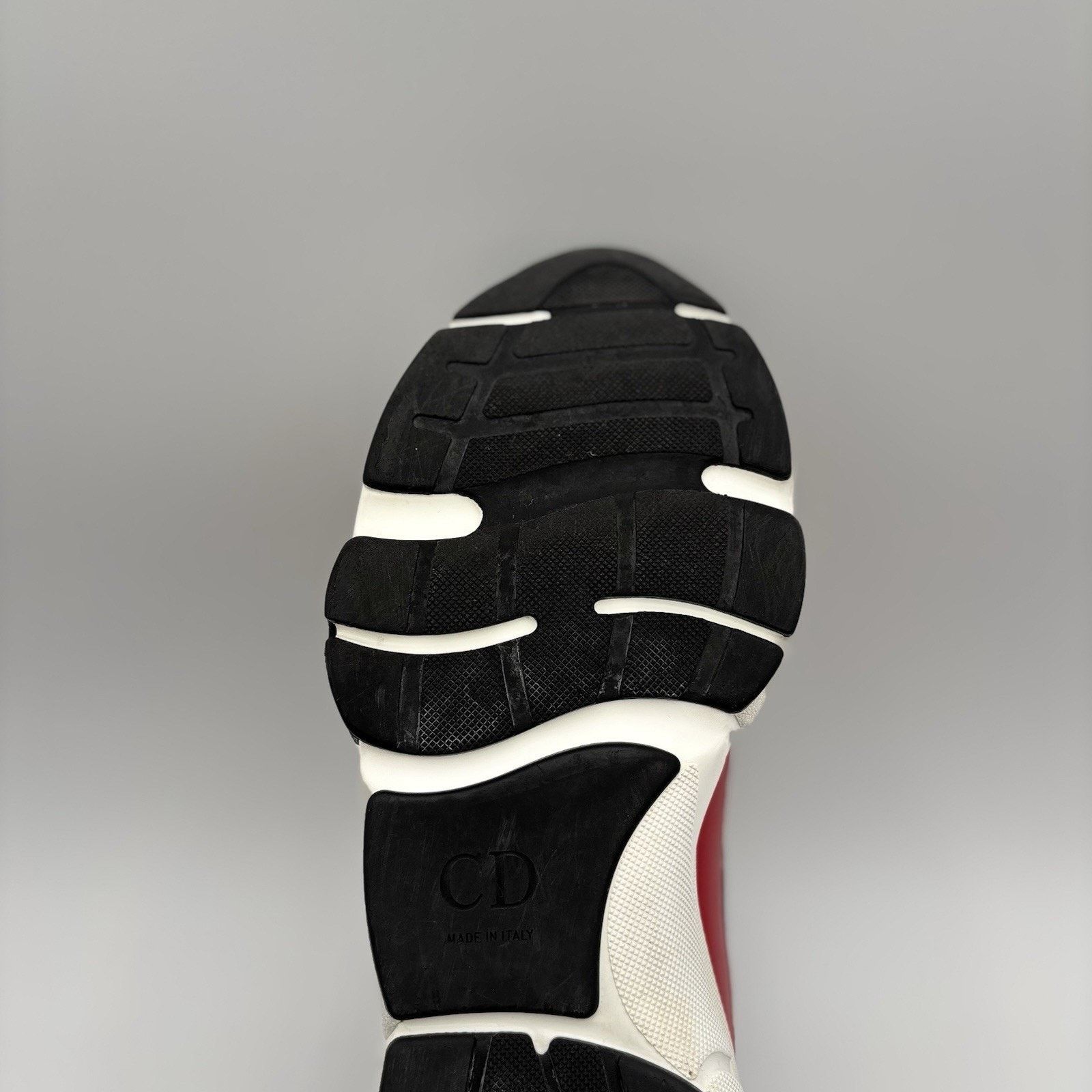 Dior Dior B22 Sneaker ‘ White Red ‘ | GREAT CONDITION! Size US 10 / EU 43 - 10 Thumbnail