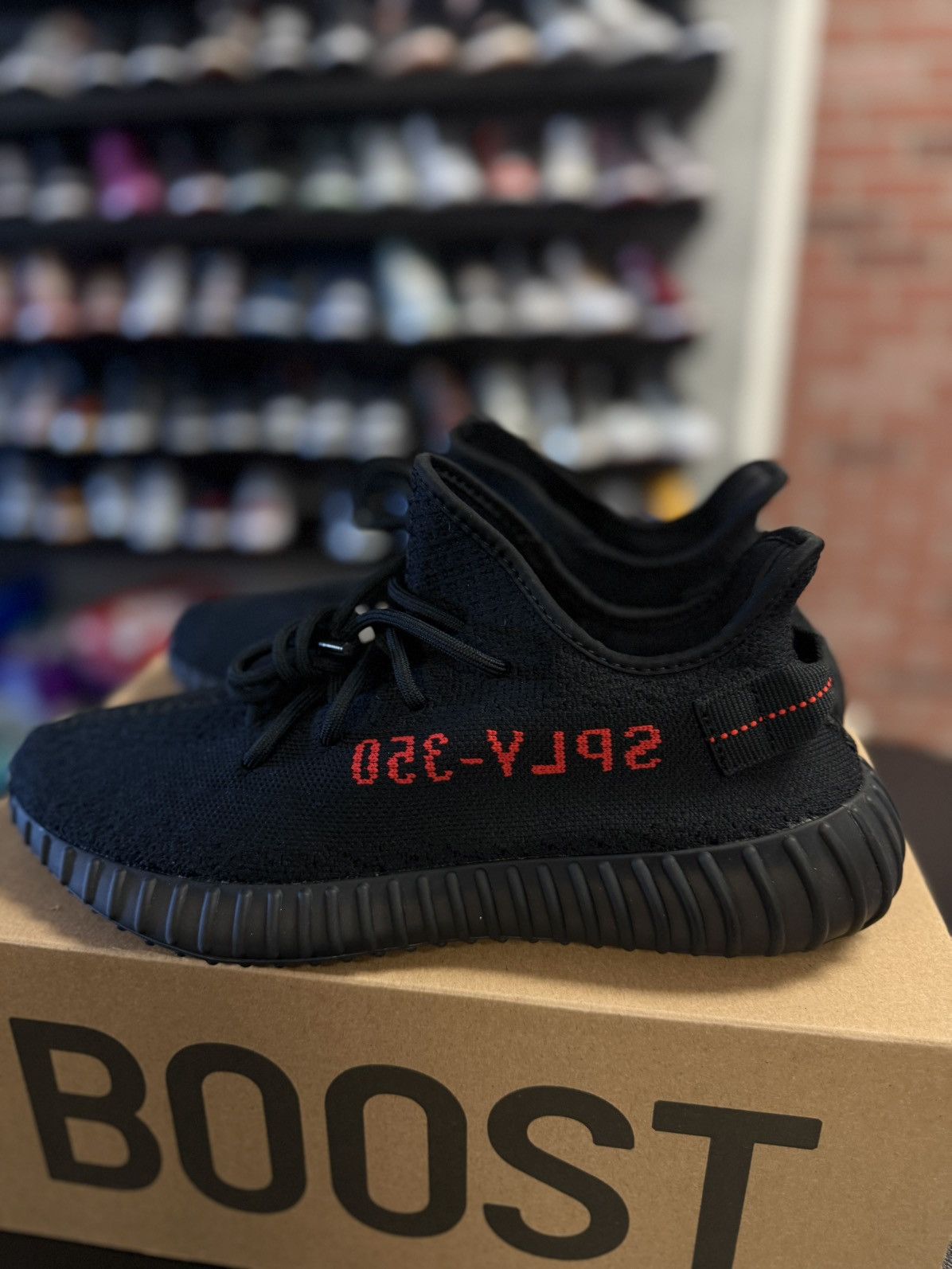 Adidas × Yeezy Yeezy 350 Bread Size 9.5 Brand New (CP9652) Size US 9.5 / EU 42-43 - 2 Thumbnail
