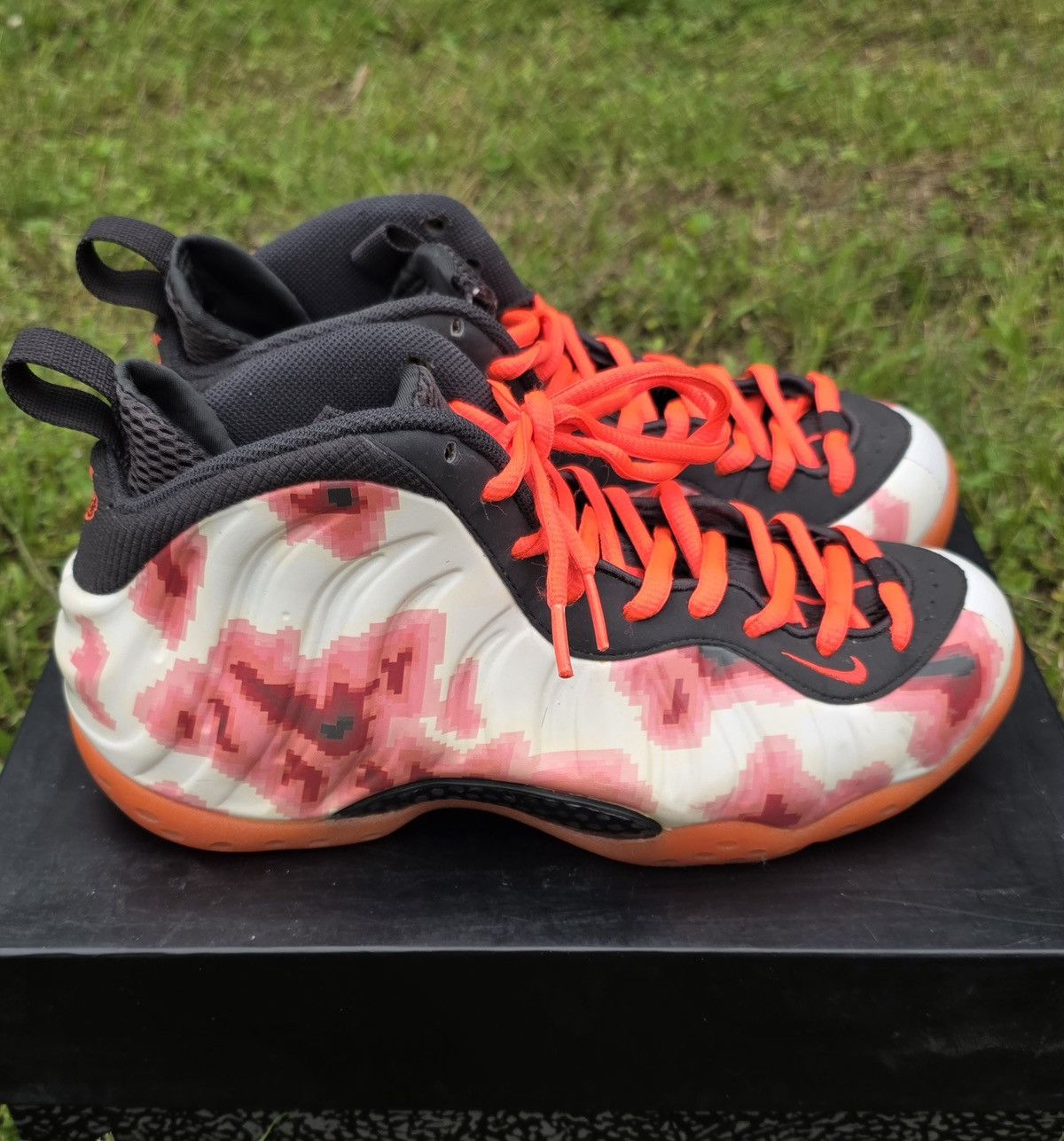 Nike 🔥Nike Foamposite “Thermal Map” 2013 8M Size US 8 / EU 41 - 2 Thumbnail