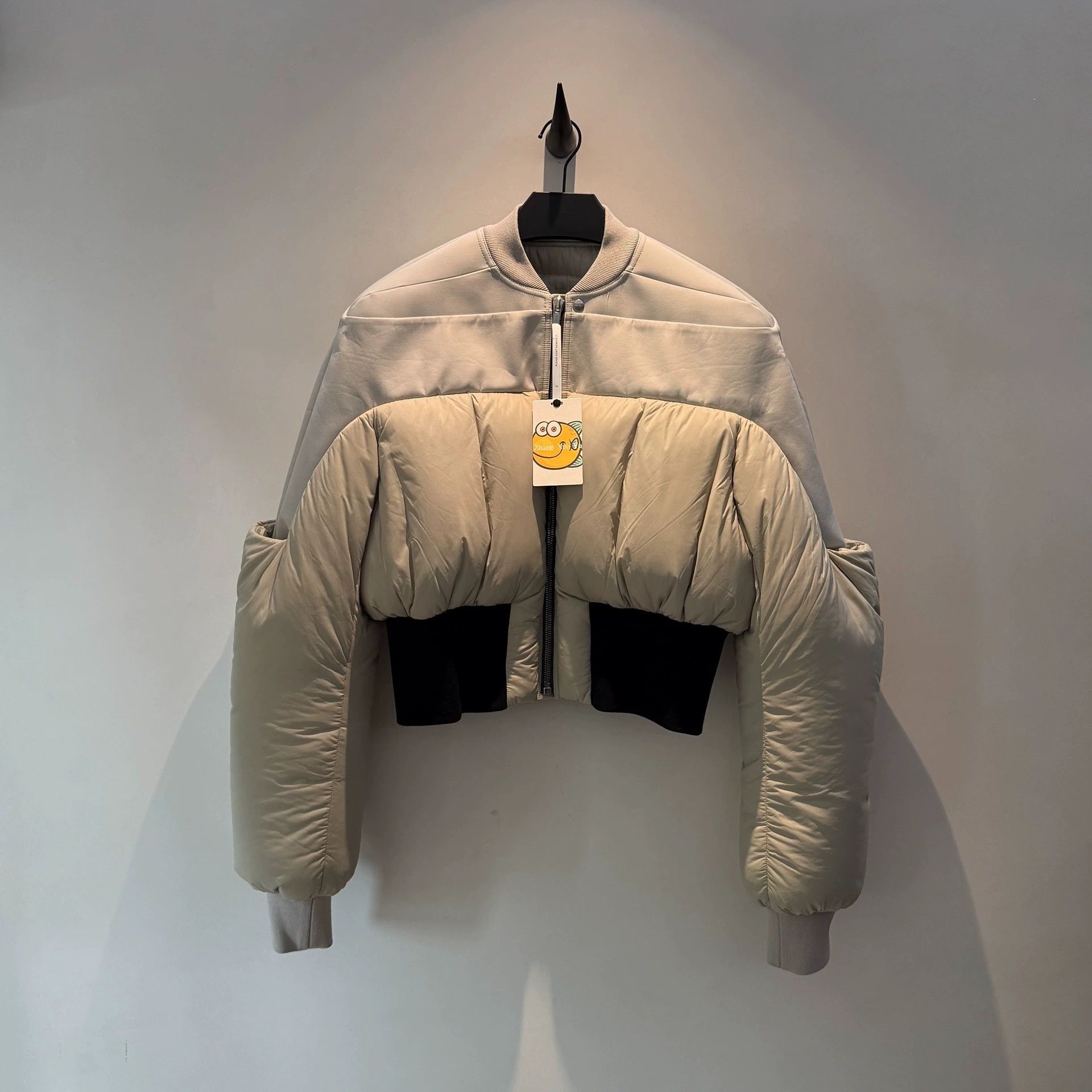 Rick Owens Rick Owens Cropped Bomber Padded Shoulder Down Jacket Size US S / EU 44-46 / 1 - 1 Thumbnail