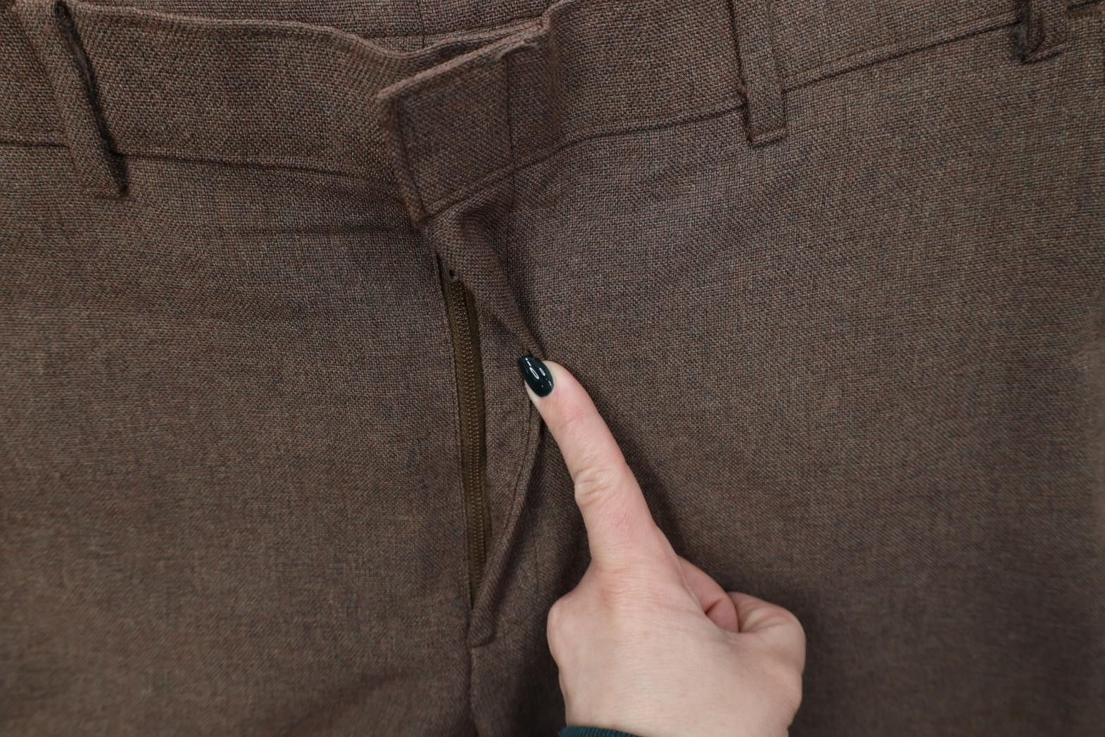 Levi's Vintage 70s Levis Wide Leg Bell Bottoms Chino Pants USA Size US 38 / EU 54 - 6 Thumbnail