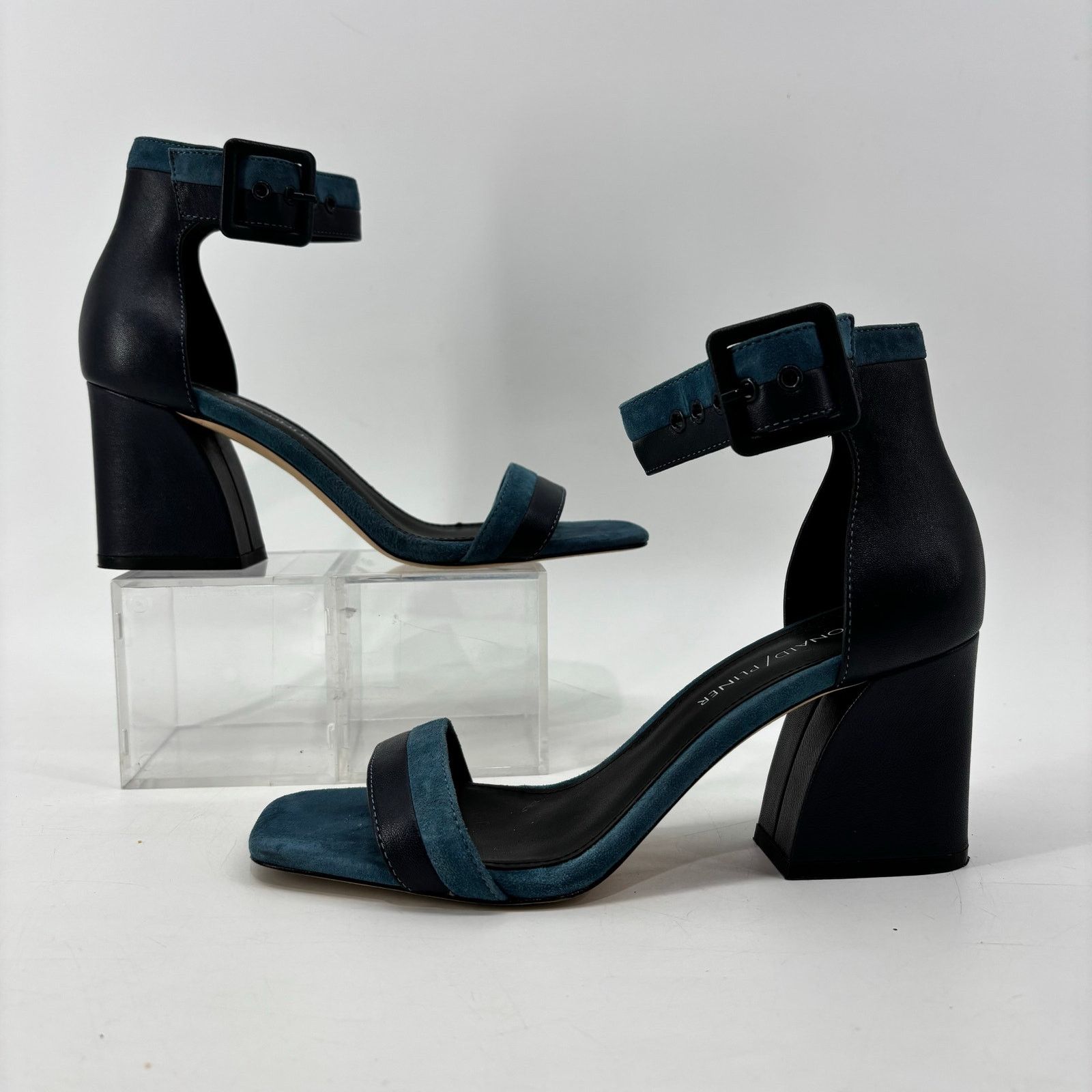 Donald Pliner Donald Pliner Watson Womens Size 7 Ankle Strap Blue Heels Size US 7 / IT 37 - 8 Thumbnail