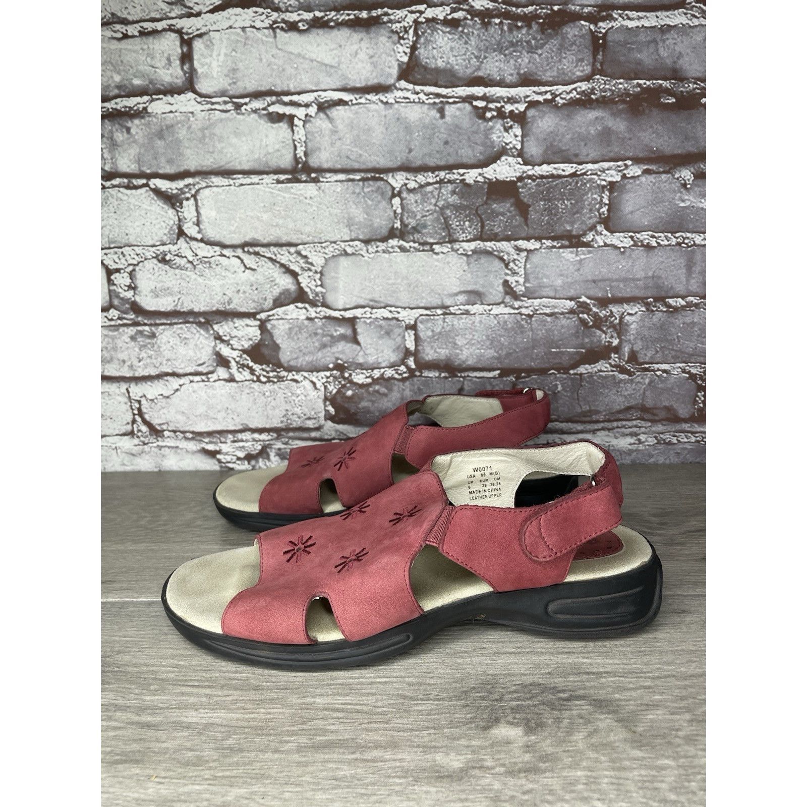 Propper Propet Pink Suede Leather Floral Casual Comfort Sandals Wome Size US 8.5 / IT 38.5 - 17 Thumbnail