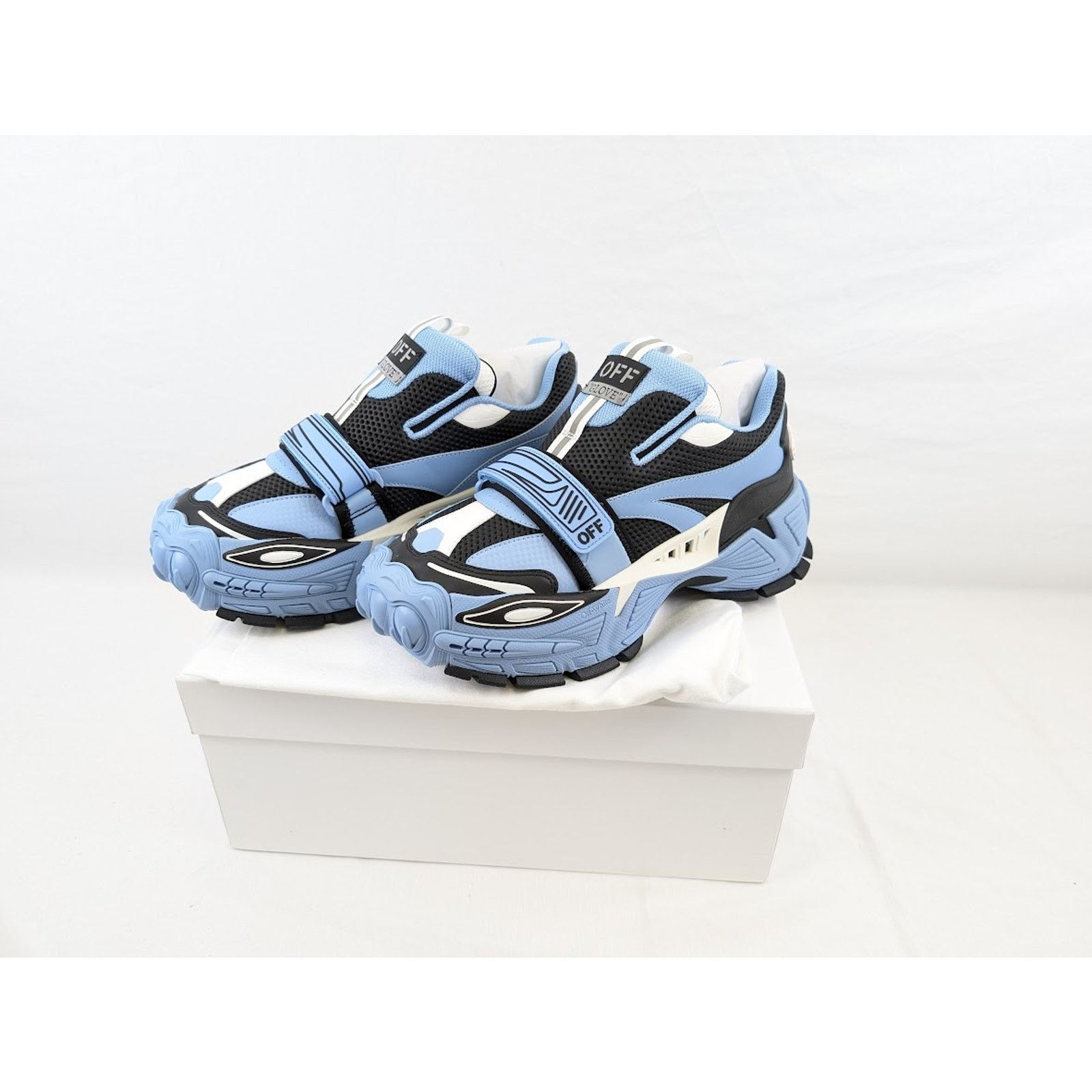Off-White o1rshd1 Glove Slip On Sneakers in Light Blue/Black Size US 11 / EU 44 - 23 Thumbnail