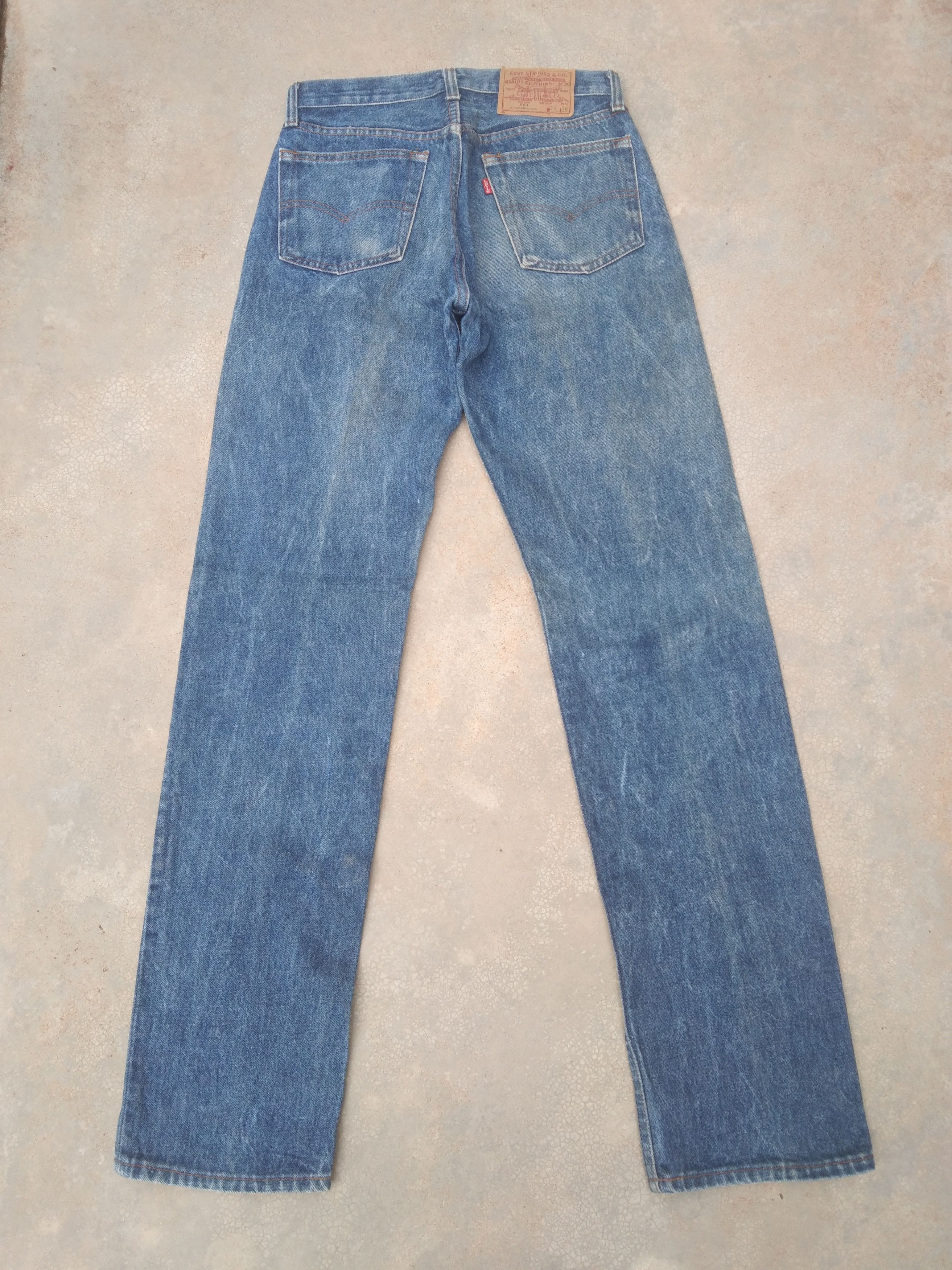 Levi's × Vintage 80s Vintage Levis 501 Made In USA Denim Jeans 28x33 Size US 28 / EU 44 - 2 Thumbnail