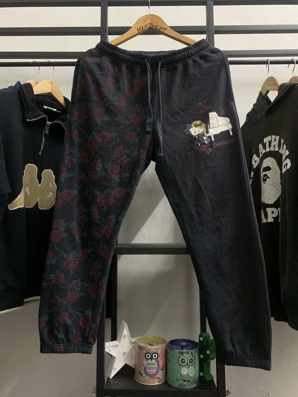 Japanese Brand × Vintage 🔥HOT🔥YOSHIKITTY SWEATPANT VERY RARE Size US 26 / EU 42 - 1 Thumbnail