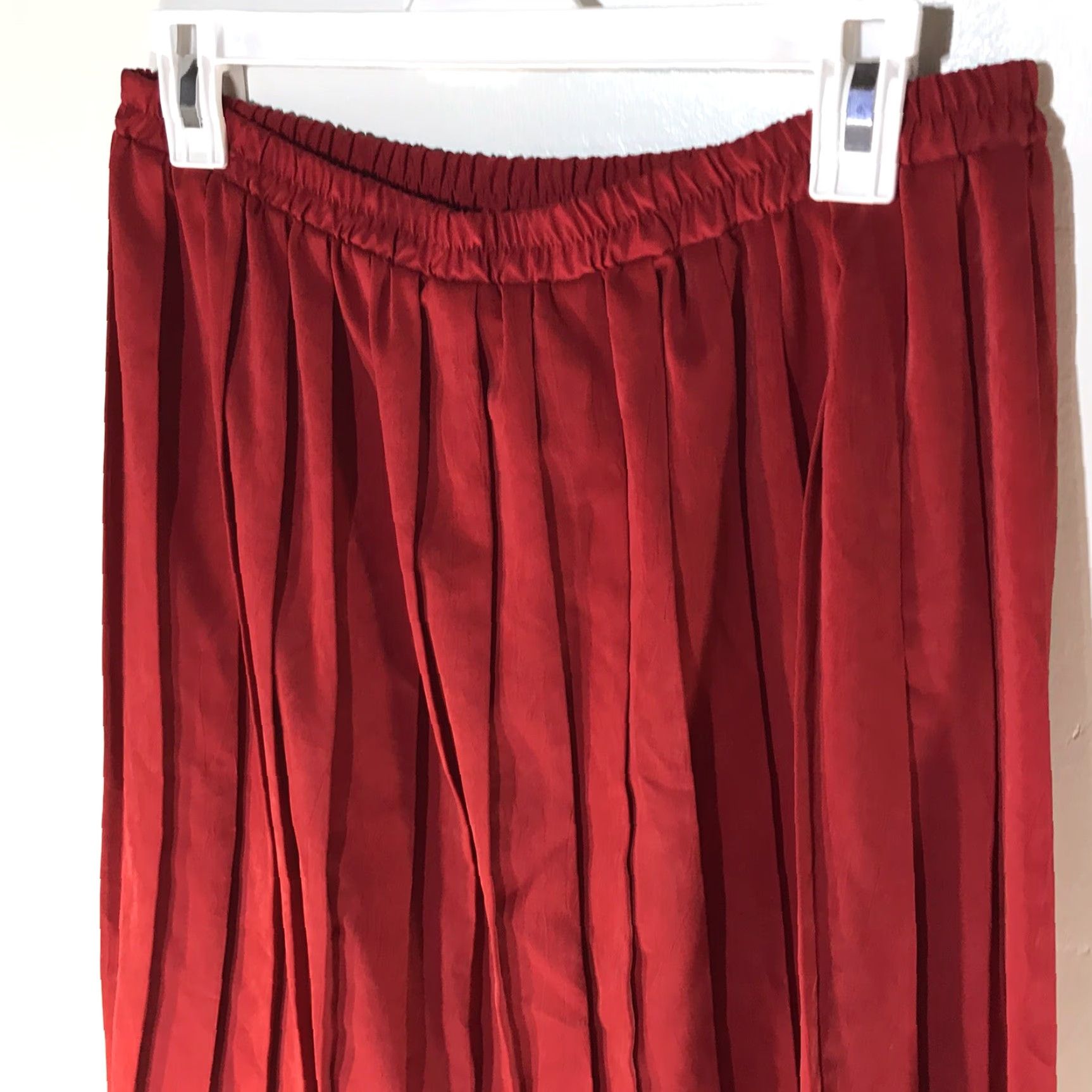 Vintage Vintage Leslie Fay Red Pleated Pull On Midi Skirt Womens Size 14P Size 36" / US 14 / IT 50 - 5 Thumbnail