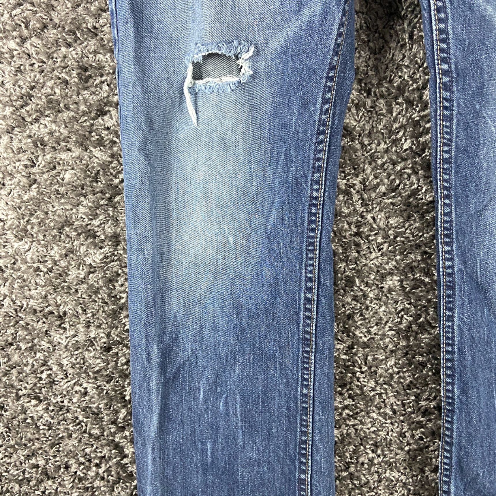 American Eagle Outfitters AMERICAN EAGLE Distressed Straight Jeans Men’s 32x31 Blue Size US 32 / EU 48 - 4 Thumbnail