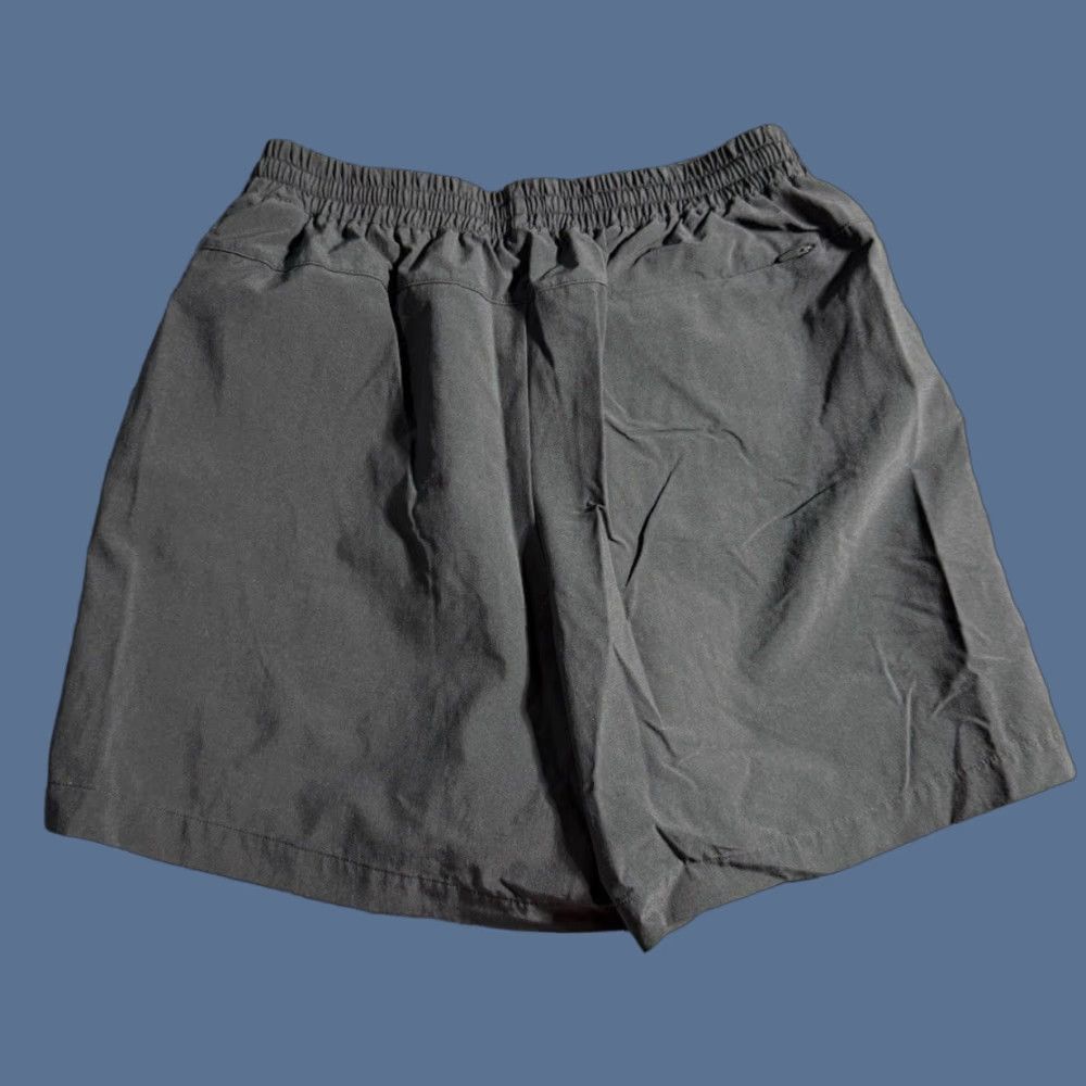 Outdoor Voices Outdoor Voices Shorts Mens XS Black 4.5 Inseam Lined Drawstring Pockets Solid Nylon Spandex Size US 27 - 1 Thumbnail
