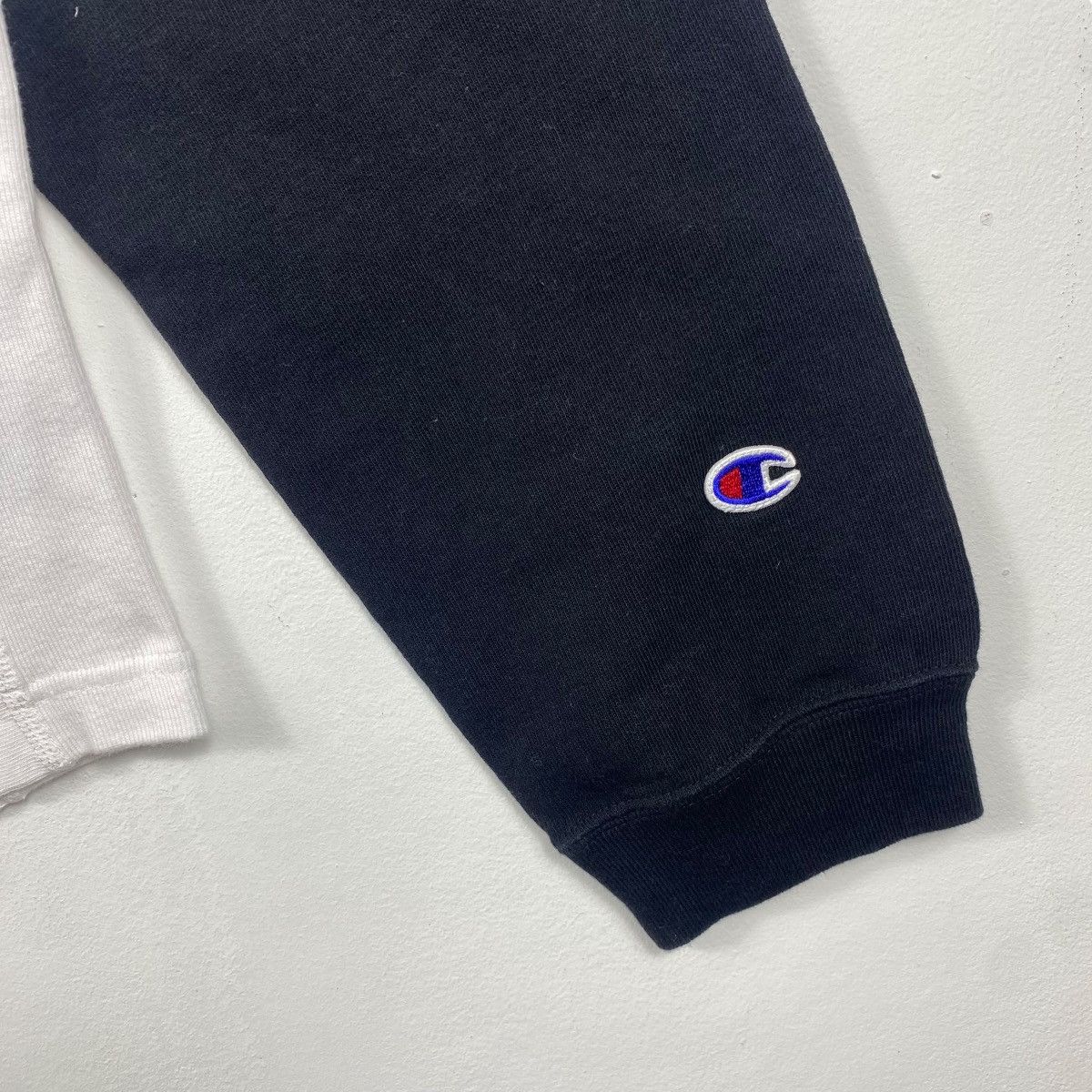 Champion CHAMPION Two Tones Sleeve Reverse Weave Tee Shirt Large Size Size US L / EU 52-54 / 3 - 3 Thumbnail