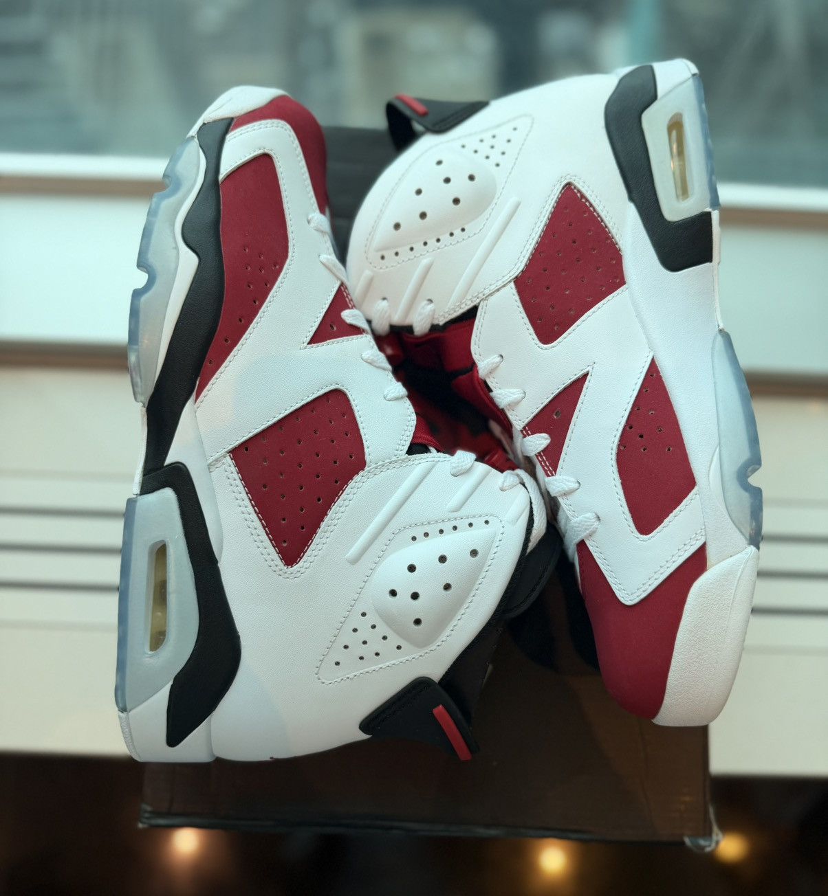 Jordan Brand 2014 Air Jordan VI (6) Carmine Size US 11 / EU 44 - 1 Thumbnail