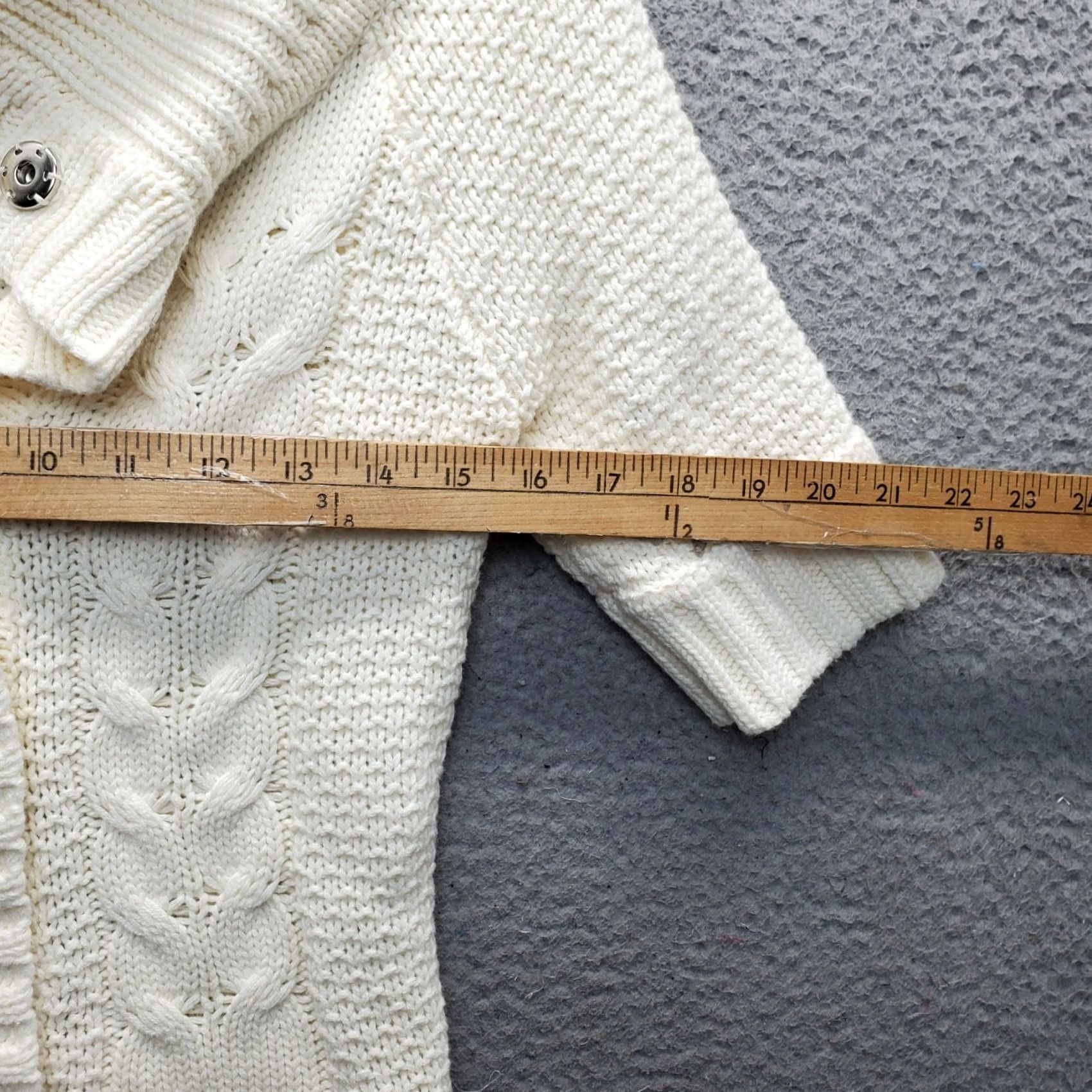 Express Express Cardigan Sweater Womens Small Tan Chunky Open Knit Fold Over Neck Snap Size S / US 4 / IT 40 - 4 Thumbnail