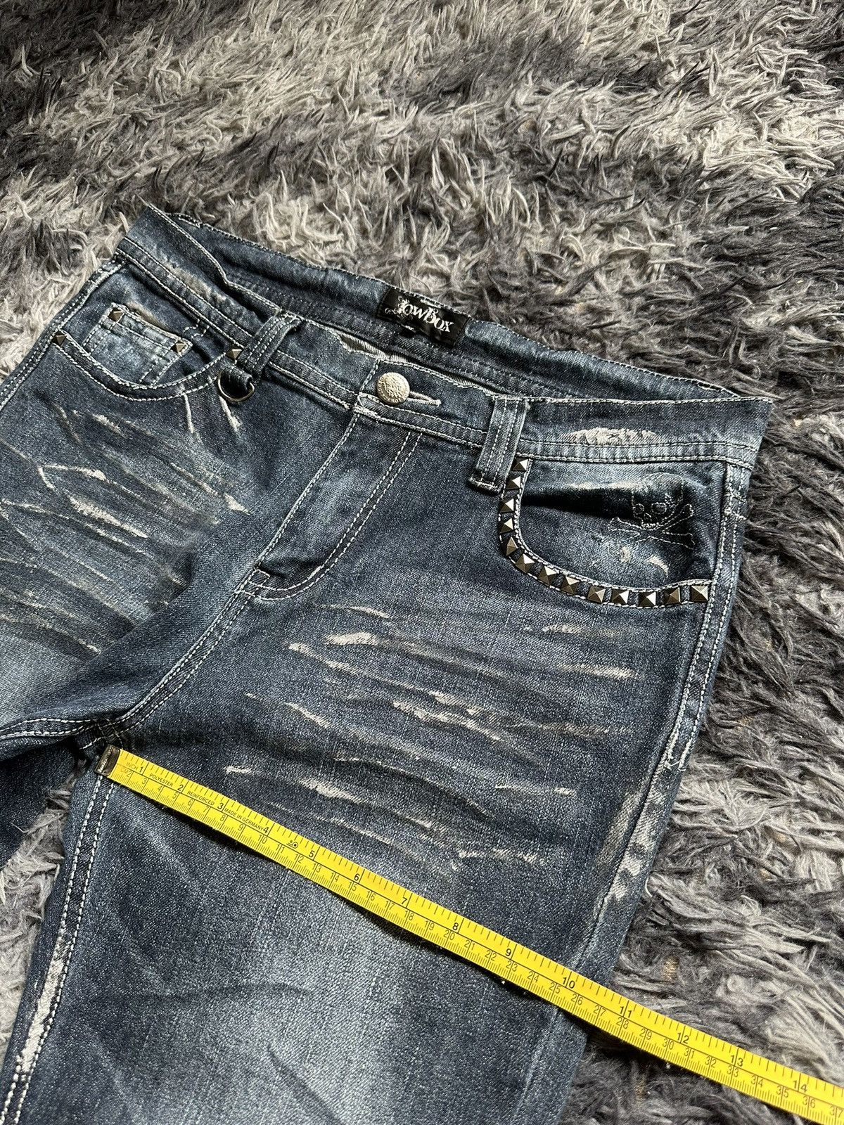 LOWBOX 00's - LOWBOX J-rock studded pocket jeans Size US 33 - 23 Thumbnail