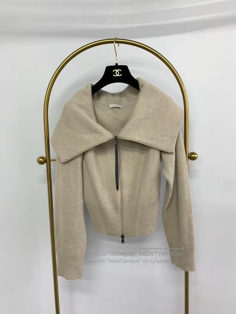 Brunello Cucinelli Brunello Cucinelli Large Lapel Cashmere Sweater Size M / US 6-8 / IT 42-44 - 1 Thumbnail