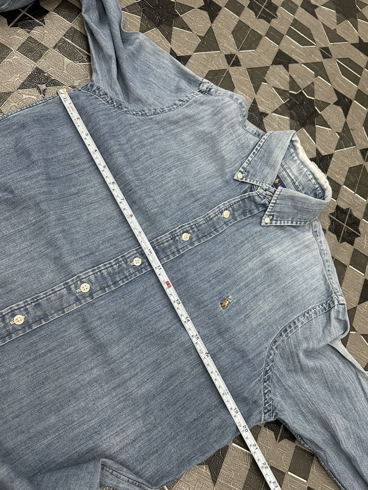 Polo Ralph Lauren Polo Ralph Lauren Distressed/Thrashed Denim Button Up Shirt Size US M / EU 48-50 / 2 - 12 Thumbnail