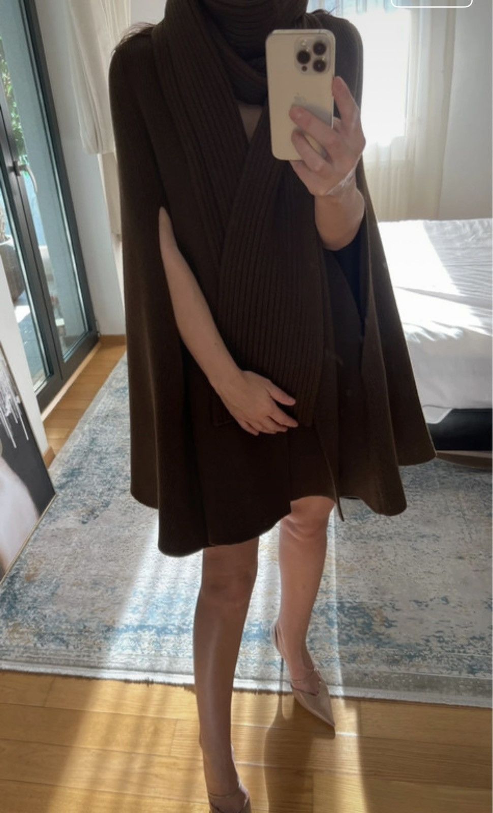 Michael Kors Cape Size S / US 4 / IT 40 - 7 Thumbnail