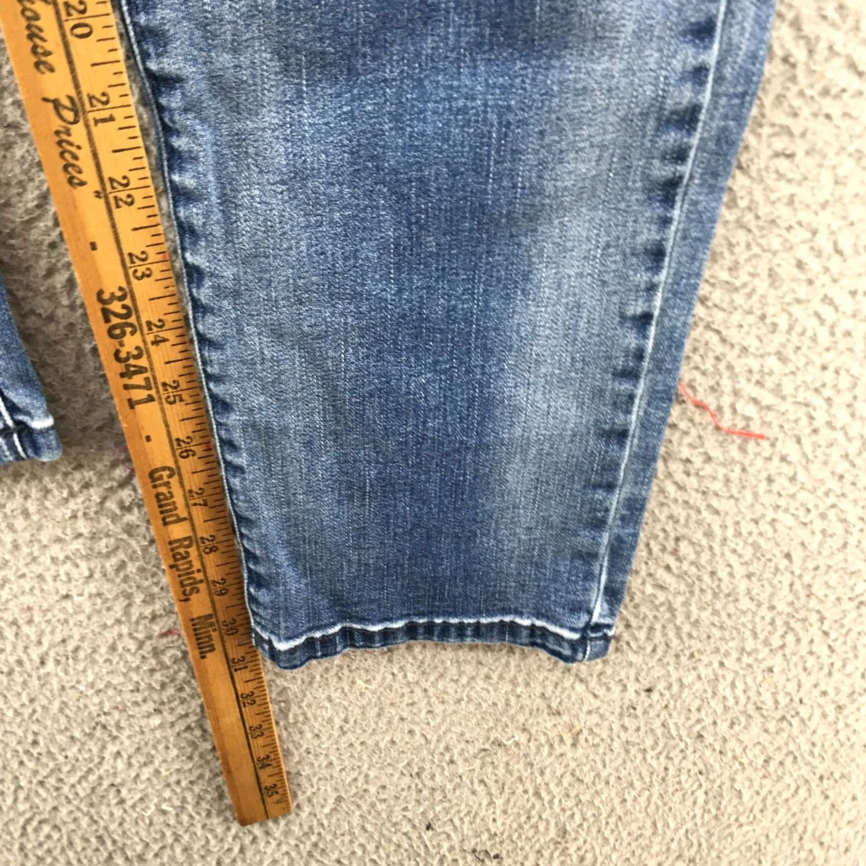 Calvin Klein Calvin Klein Ultimate Skinny Jeans Womens 31x32 Blue Denim Zip Jeans Regular Womens Size 24" / US 00 / IT 34 - 7 Thumbnail
