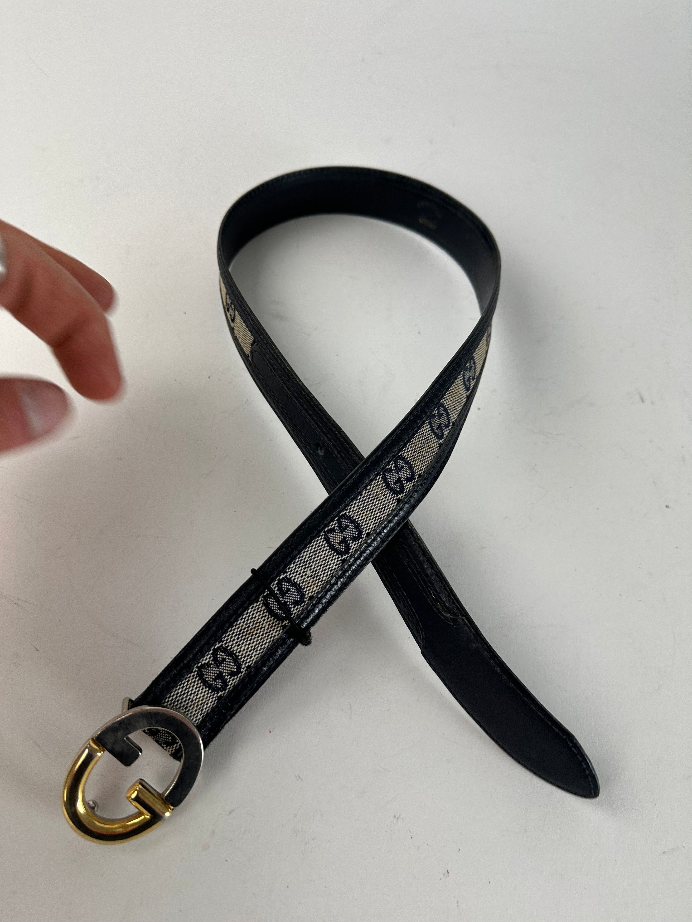 Gucci Vintage Ophidia Monogram Leather Belt Grey Black Size ONE SIZE - 1 Thumbnail