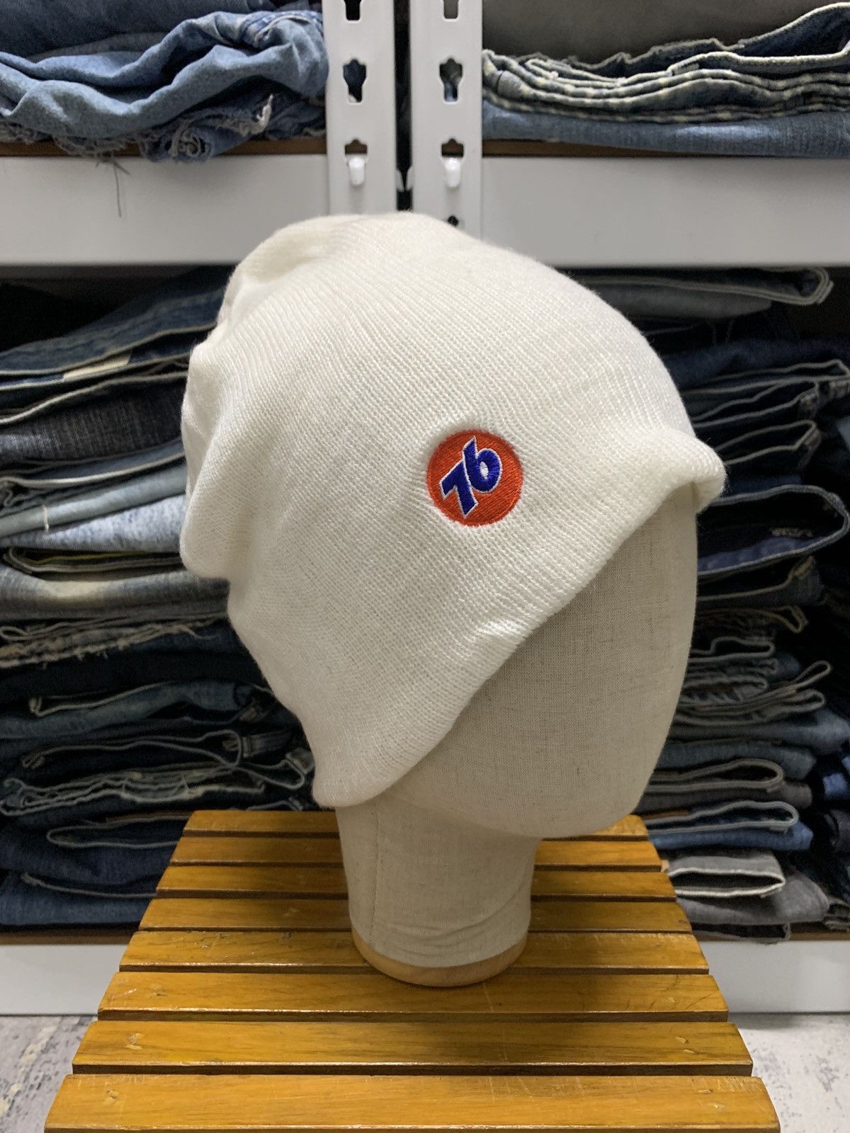 Japanese Brand Vintage 76 Lubricants White Beanie hat Size ONE SIZE - 1 Thumbnail