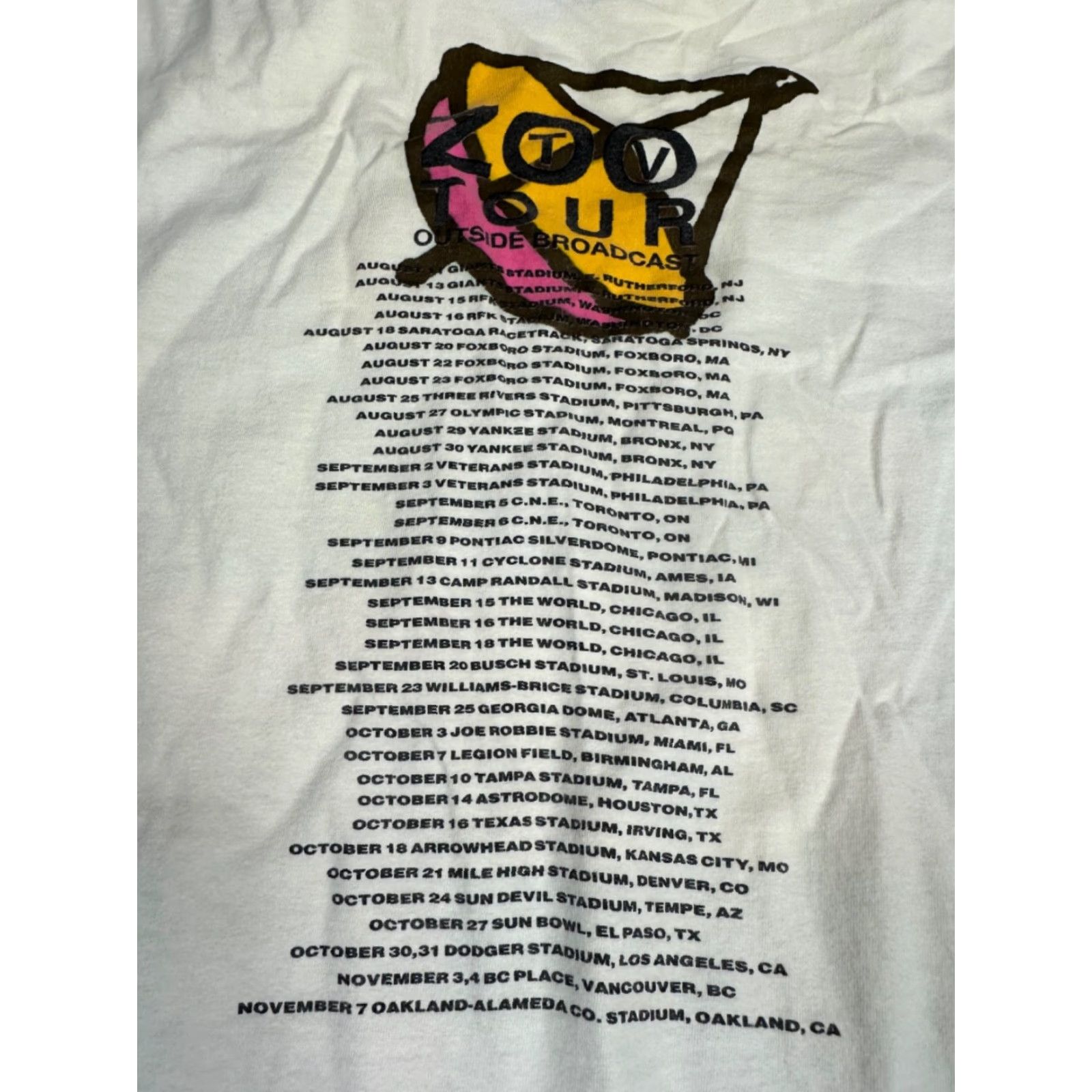 Hanes VINTAGE U2 Zoo TV Band Tour T-Shirt XL White Double-Sided 1992 Hanes Mens XL White Tee Shirt Size US XL / EU 56 / 4 - 5 Thumbnail