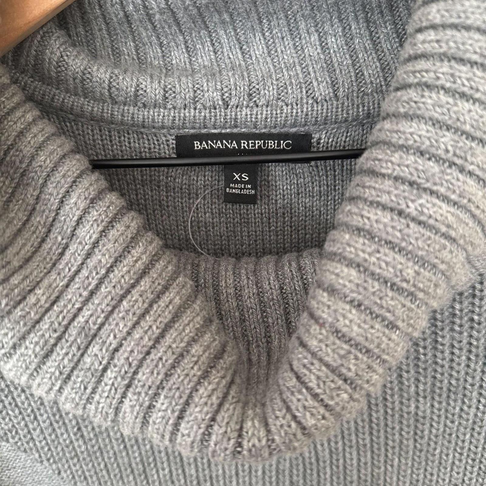 Banana Republic Banana Republic Gray Turtleneck Sweater Cotton Womens XS NWT Size XS / US 0-2 / IT 36-38 - 2 Thumbnail