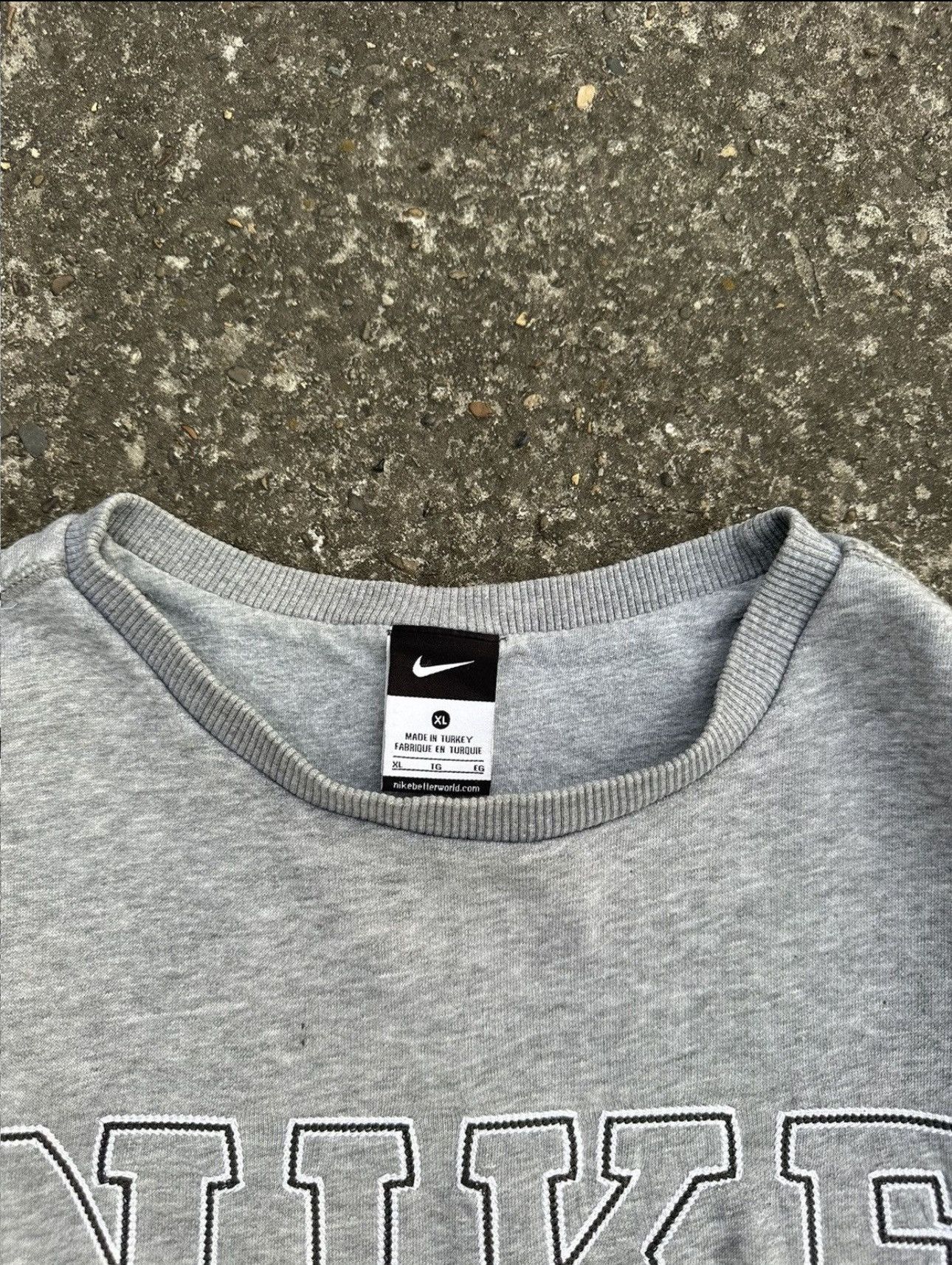 Nike Vintage Nike Sweatshirt Oversize Big Logo Grey Fit Size US XL / EU 56 / 4 - 7 Thumbnail