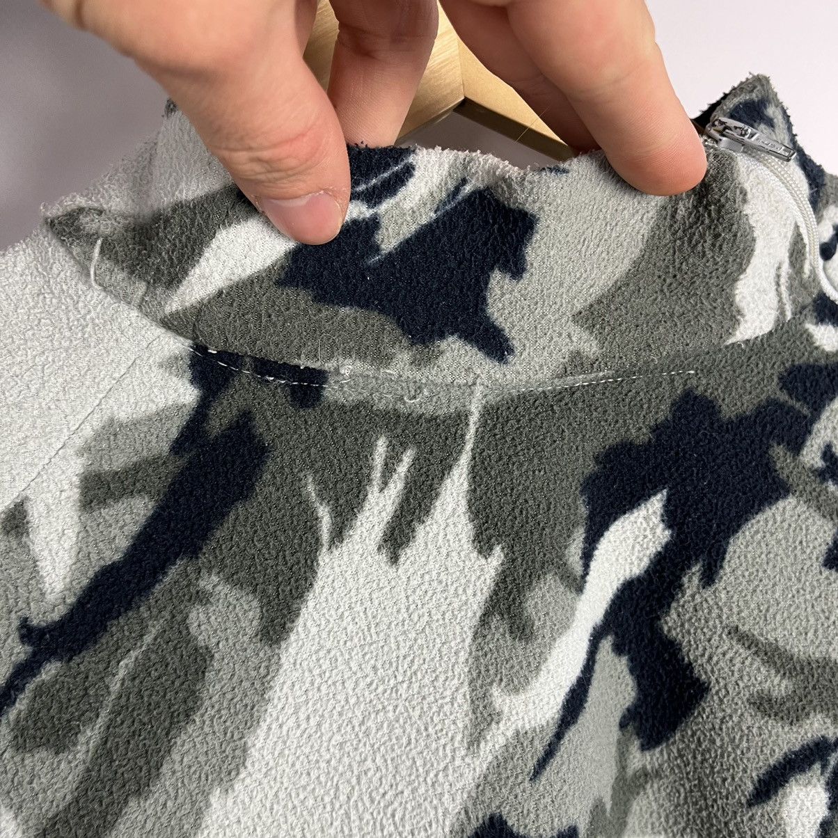 Quiksilver Vintage Y2K Quiksilver Camo Fleece Sweatshirt Outdoor Hiking Size US XS / EU 42 / 0 - 7 Thumbnail