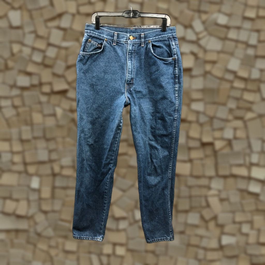 Vintage CHIC CHIC Jeans Tapered SIZE 10 Womens Blue Medium Wash High Rise Regular 5-Pocket Denim Cotton Zipper Button Belt Loops Brand CHIC Clothing Size 32" / US 10 / IT 46 - 1 Thumbnail