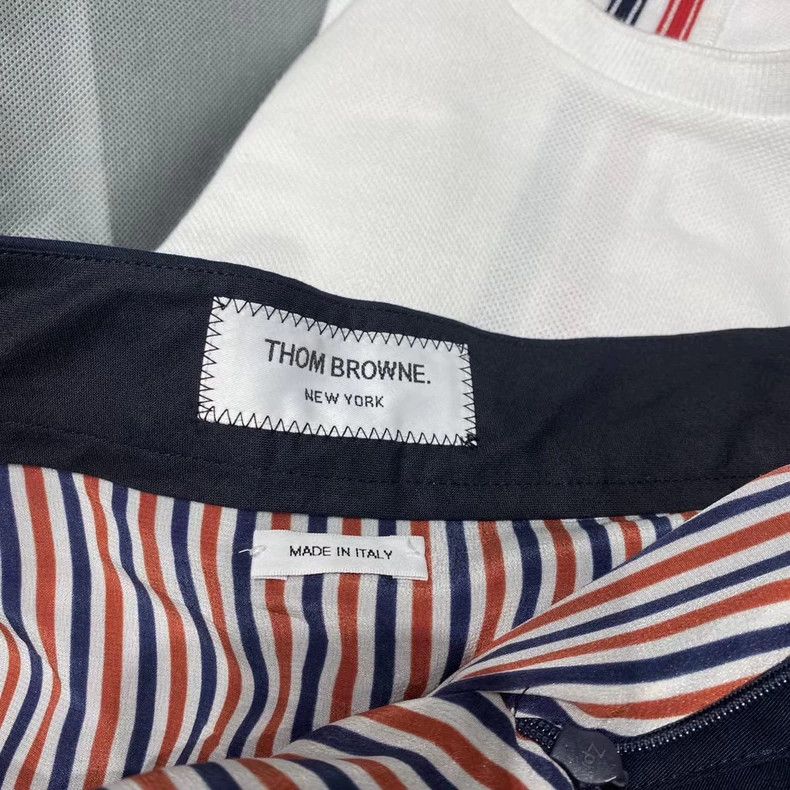 Thom Browne Thom Browne Blue Navy anchor embroidered pleated skirt Size 27" / US 4 / IT 40 - 8 Thumbnail