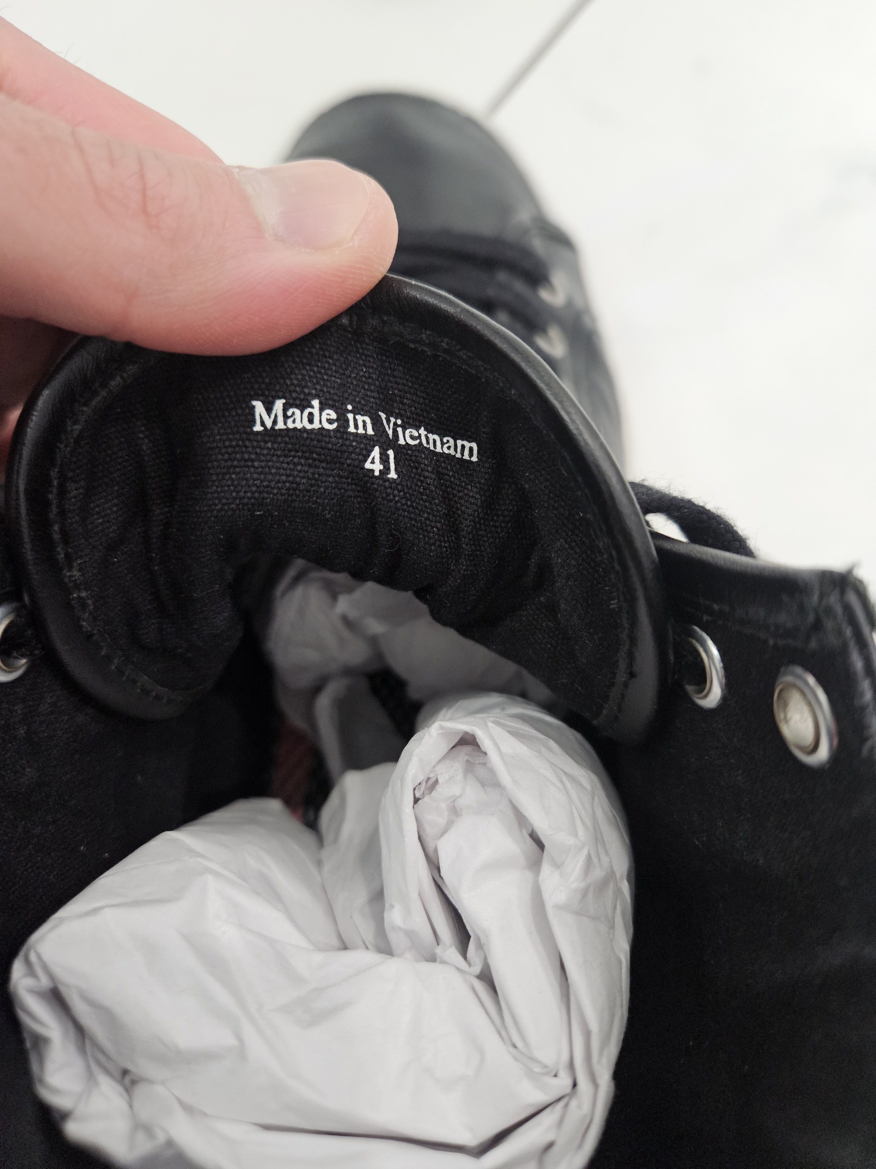 Kenzo Kenzo Black Leather High-Top Sneakers | Embossed Tiger Logo Size US 8 / EU 41 - 5 Thumbnail