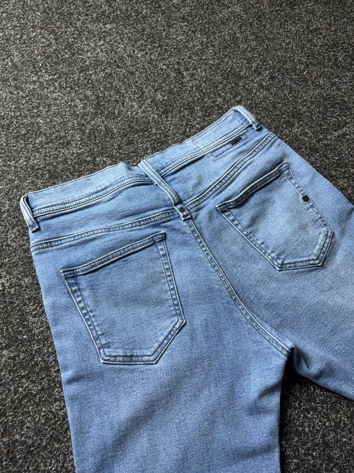 Diesel Luxury 00s Diesel Tapered Jeans Cropped Vintage Y2K Denim Size 30" / US 8 / IT 44 - 17 Thumbnail