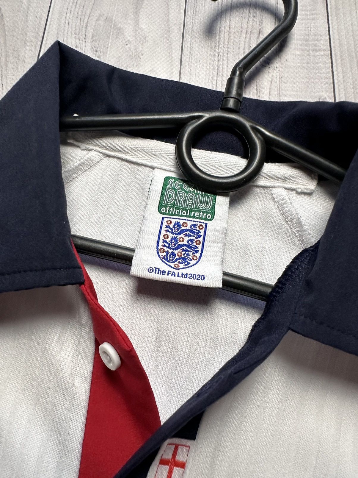 Vintage Vintage England soccer jersey retro size S Size US S / EU 44-46 / 1 - 4 Thumbnail