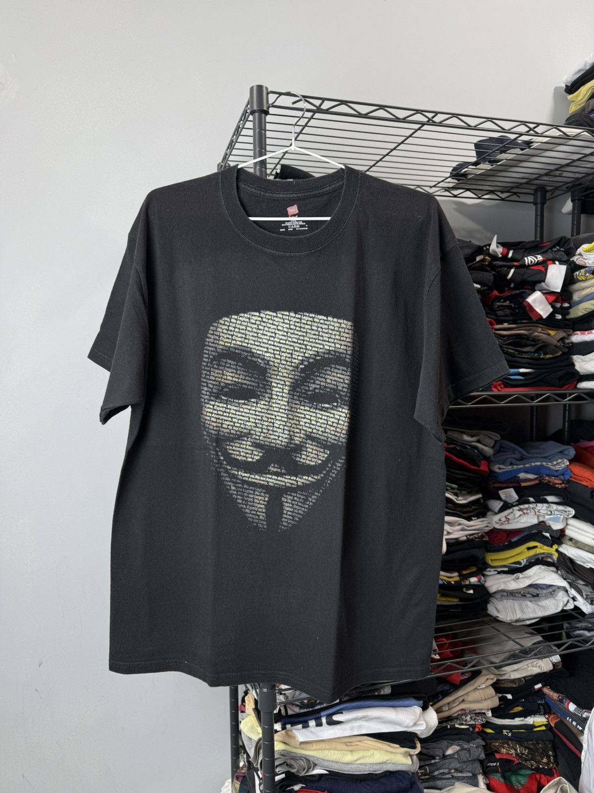 Vintage 2000’s Vintage Anonymous Big Print T Shirt Size US L / EU 52-54 / 3 - 1 Thumbnail
