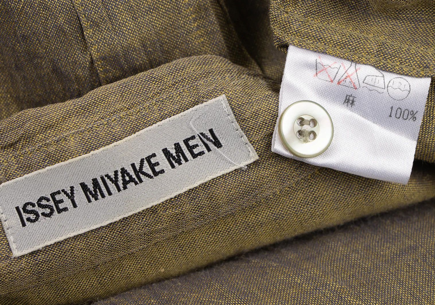 Issey Miyake Linen Long Sleeve Shirt in Yellow-Grey, Size XL Size US XL / EU 56 / 4 - 15 Thumbnail