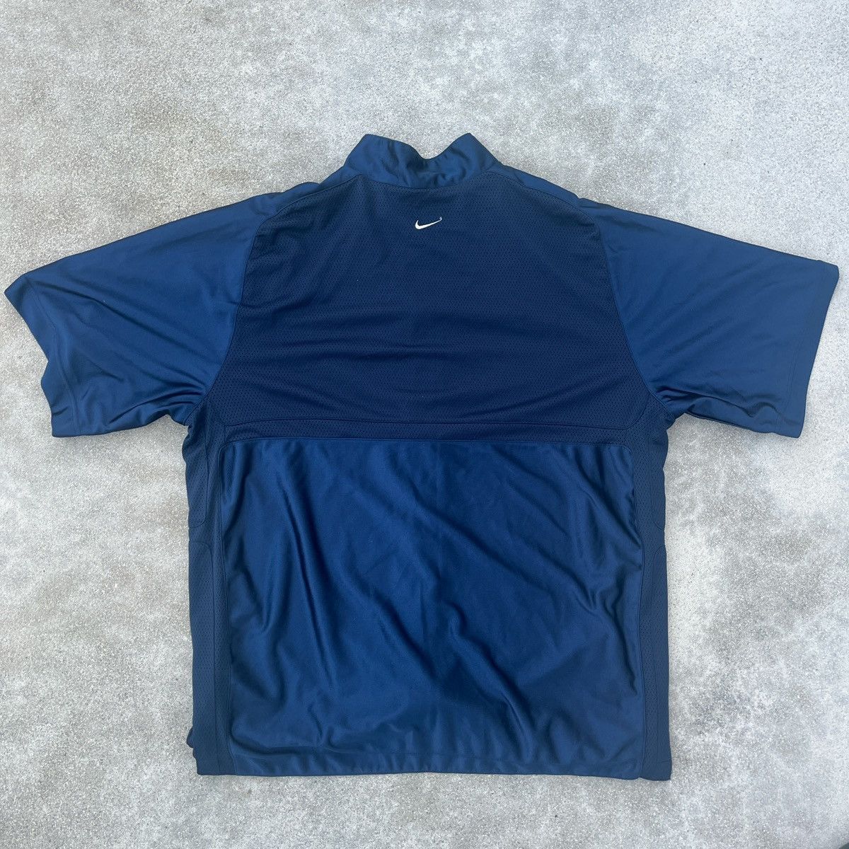 Nike vintage nike 90s grey tab baggy fit button up shirt Size US XL / EU 56 / 4 - 4 Thumbnail