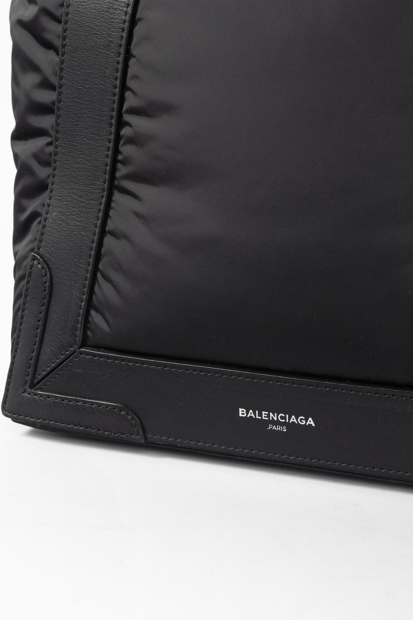 Balenciaga Balenciaga Cabas S Black Wadded Nylon & Calfskin Tote Bag Size ONE SIZE - 8 Thumbnail