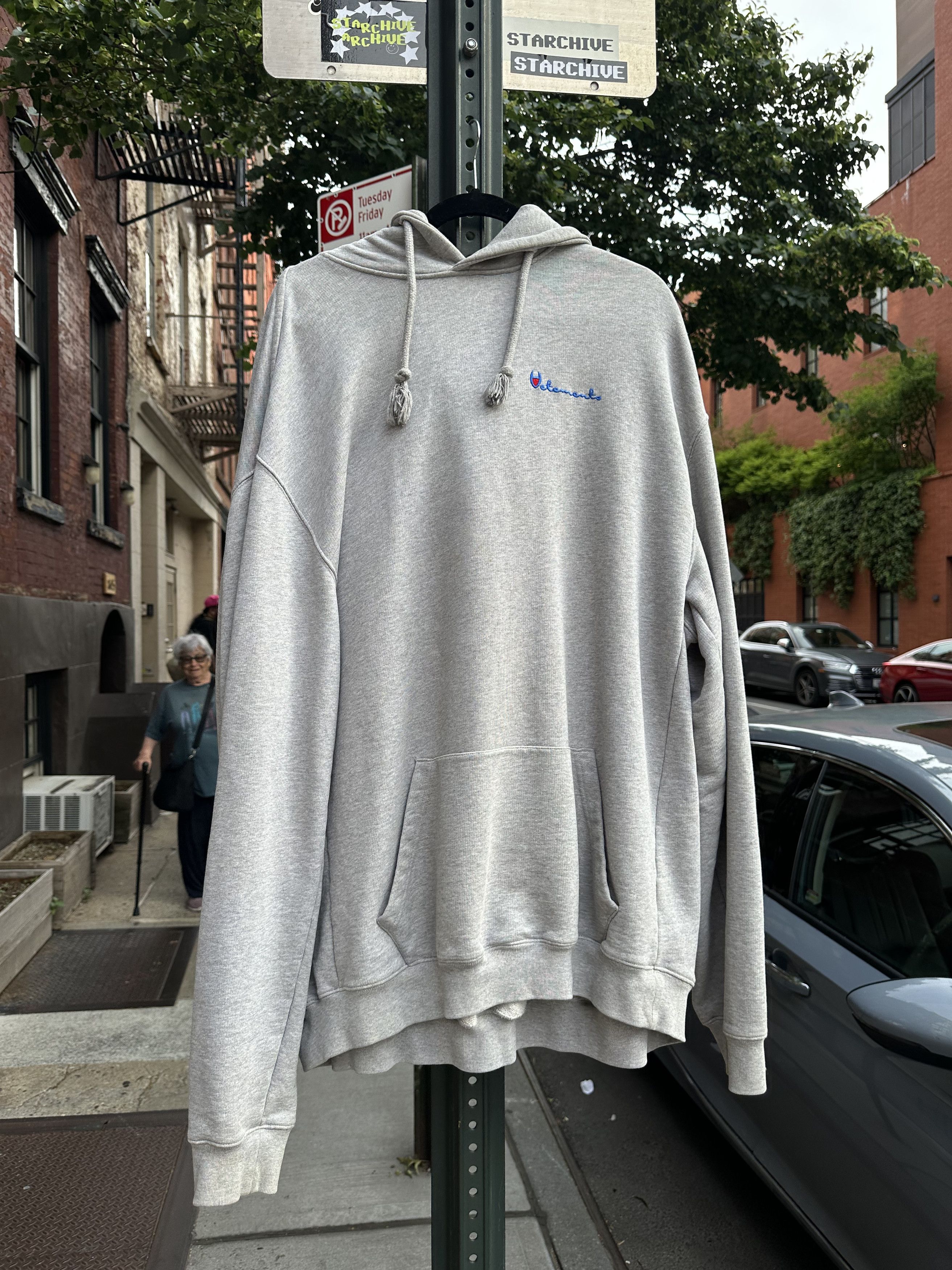 Vetements Vetements Parody Hoodie Size US M / EU 48-50 / 2 - 1 Thumbnail
